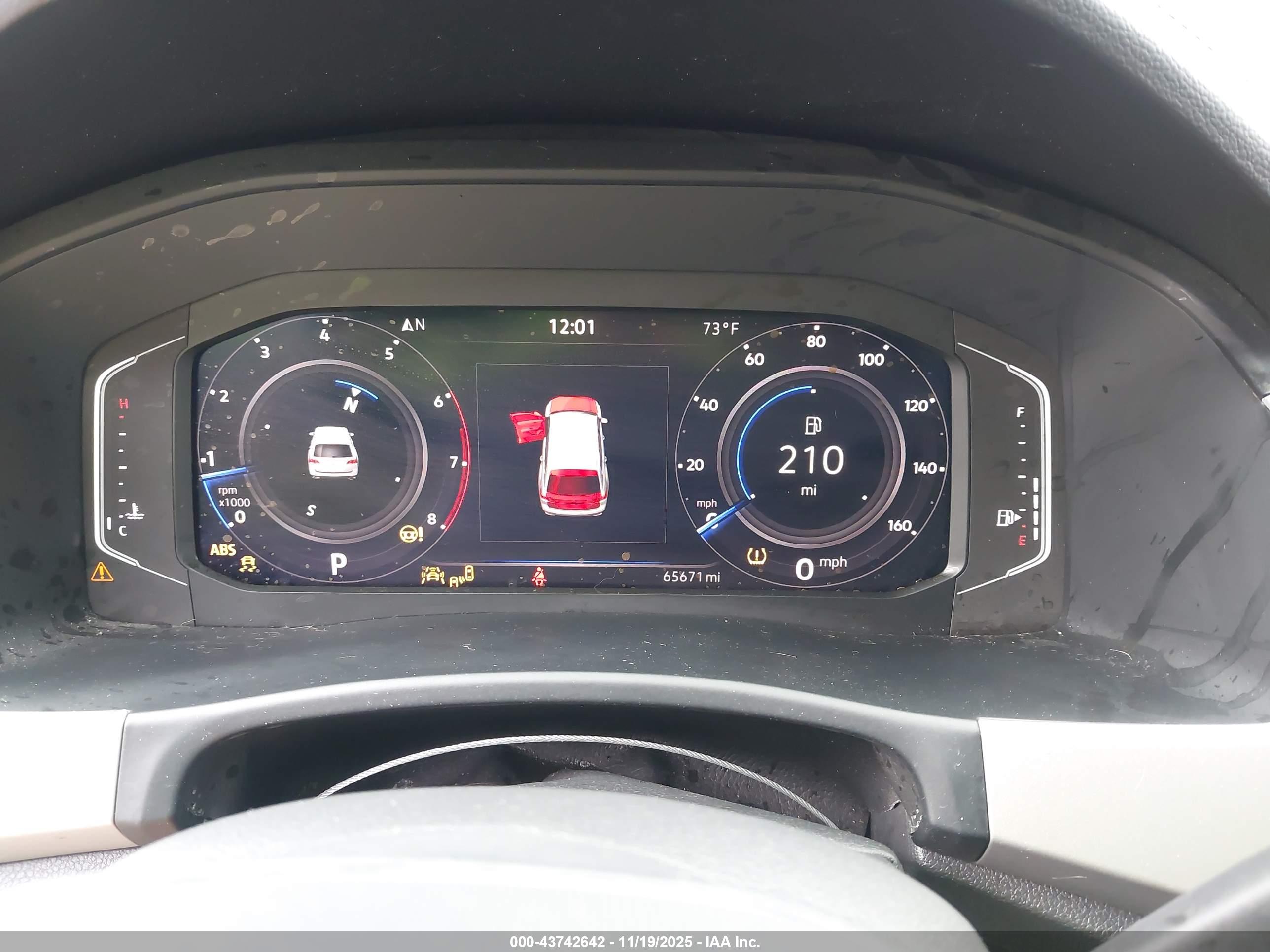 VOLKSWAGEN ATLAS image 7