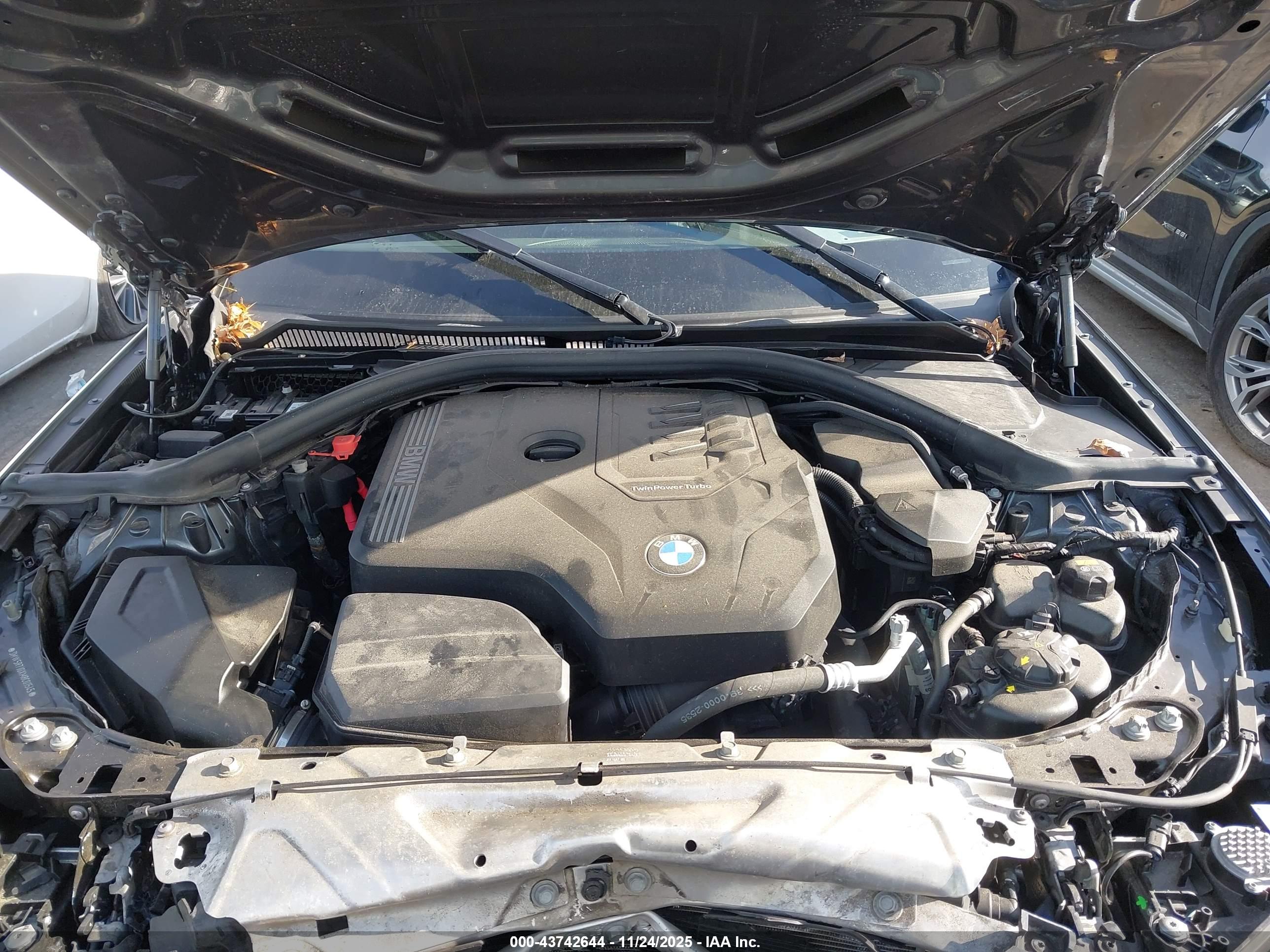BMW 330I image 10
