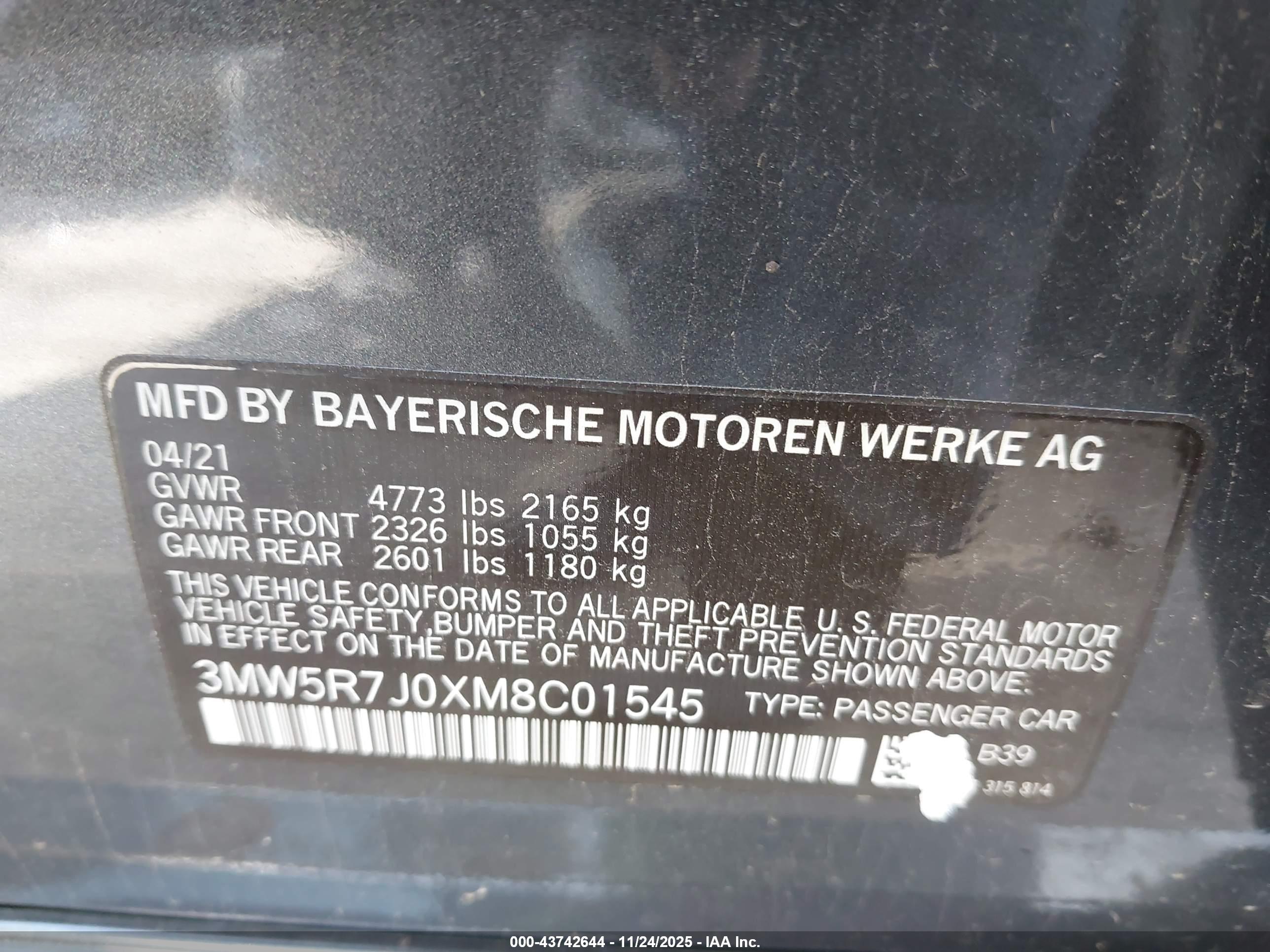 BMW 330I image 9
