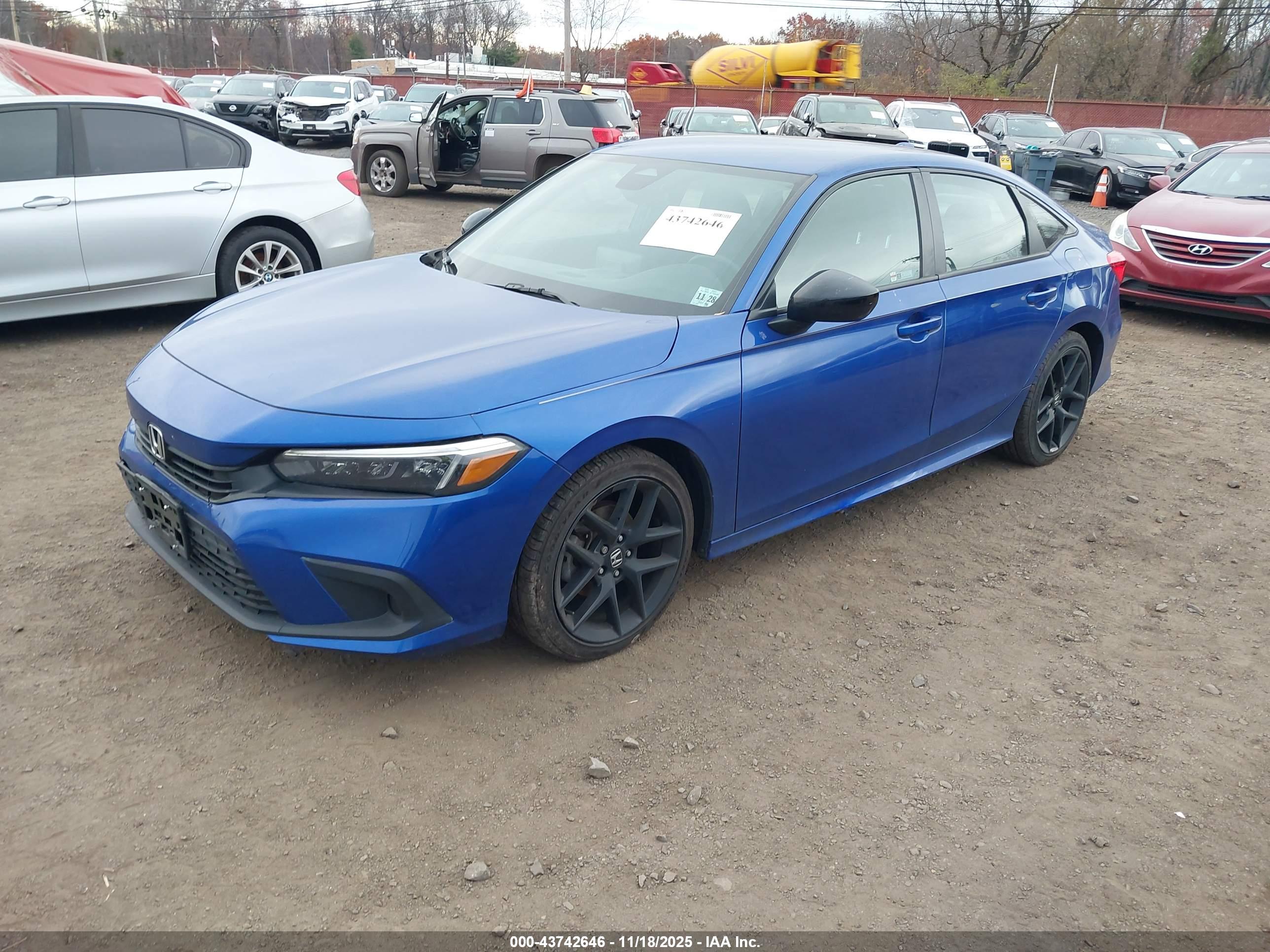 HONDA CIVIC image 2
