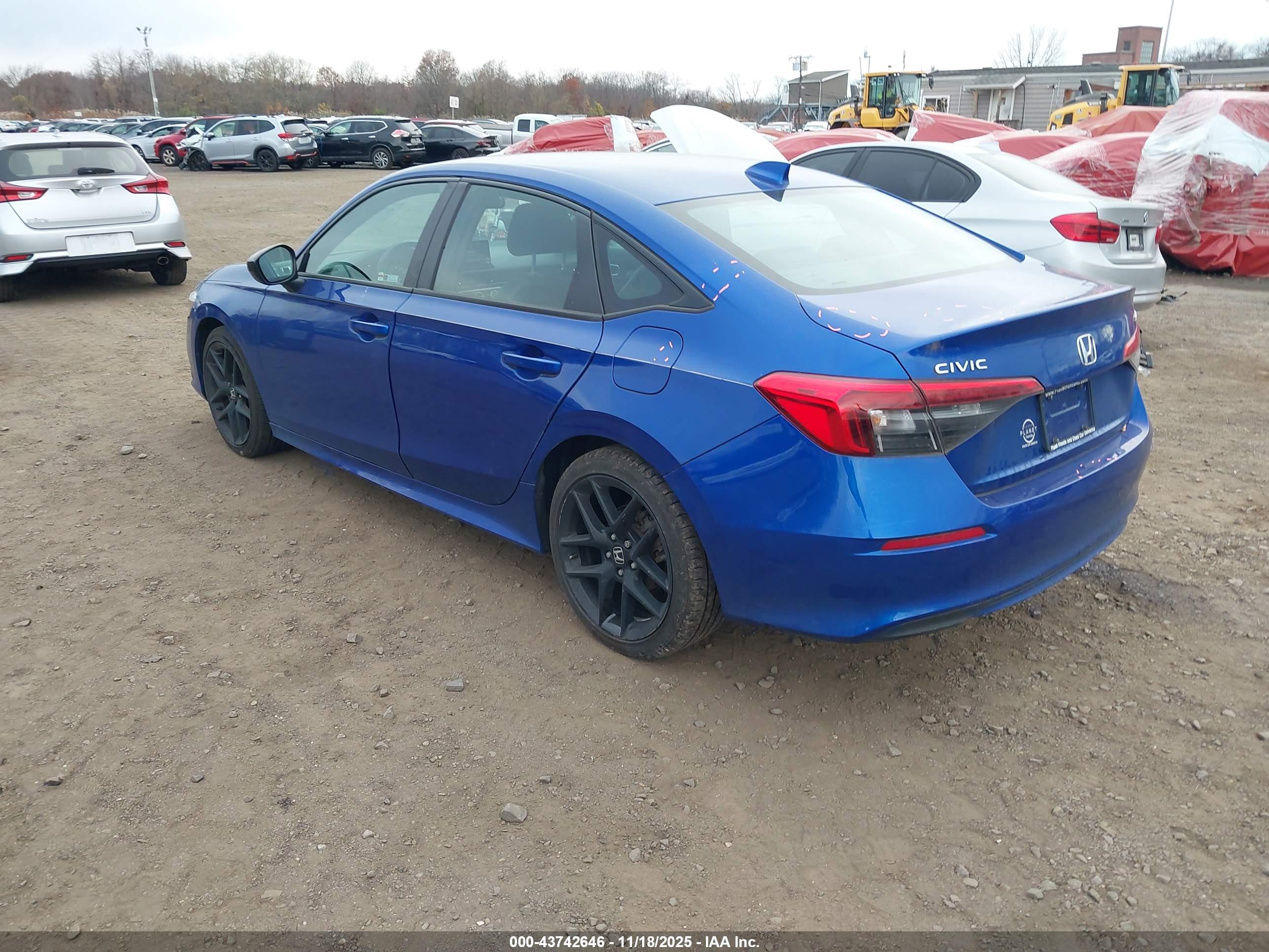 HONDA CIVIC image 3