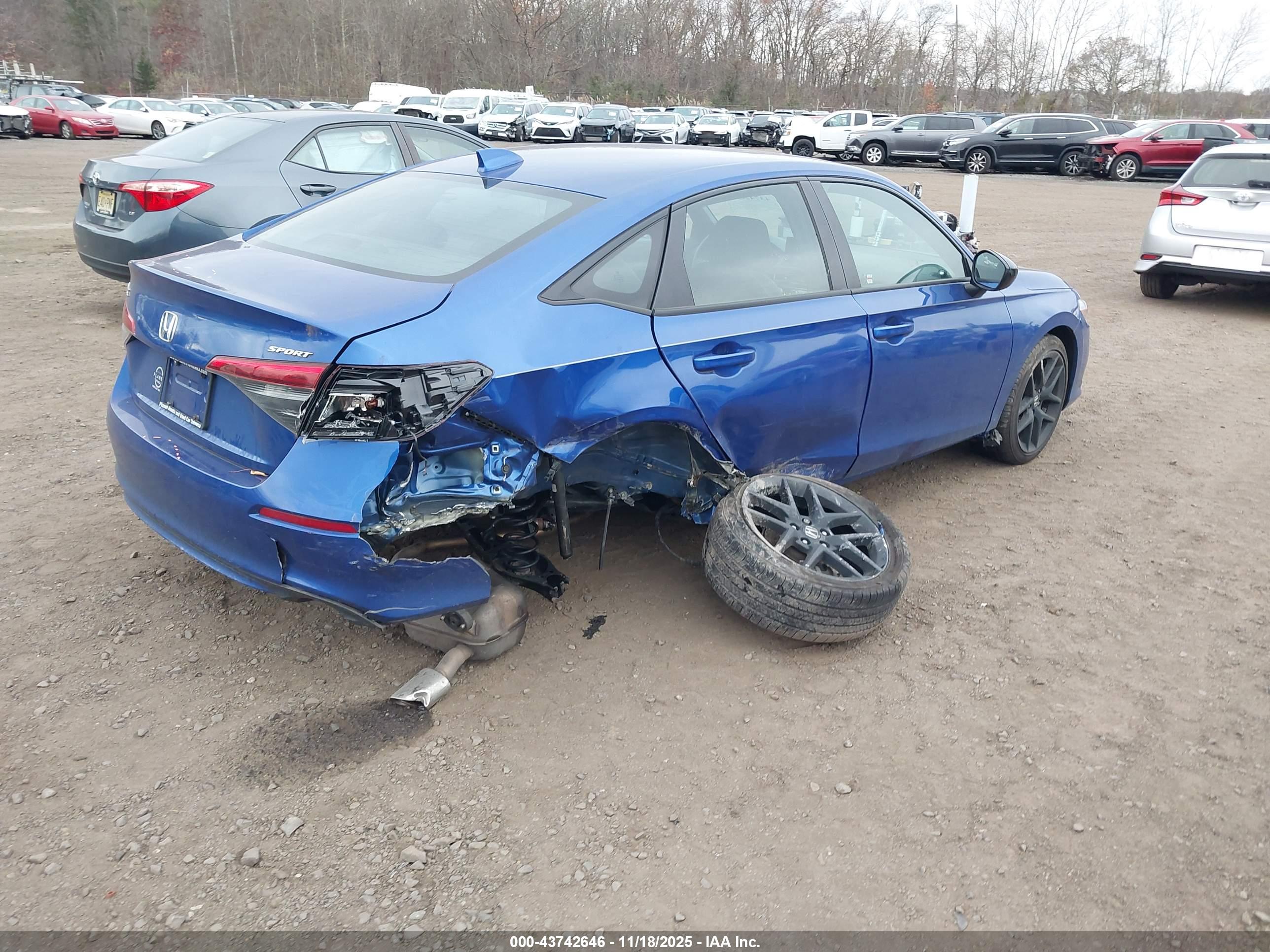 HONDA CIVIC image 4