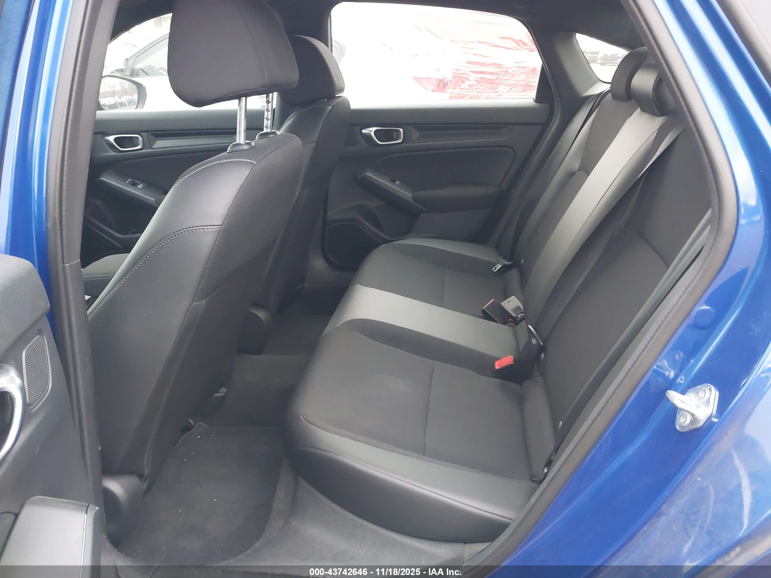 HONDA CIVIC image 8