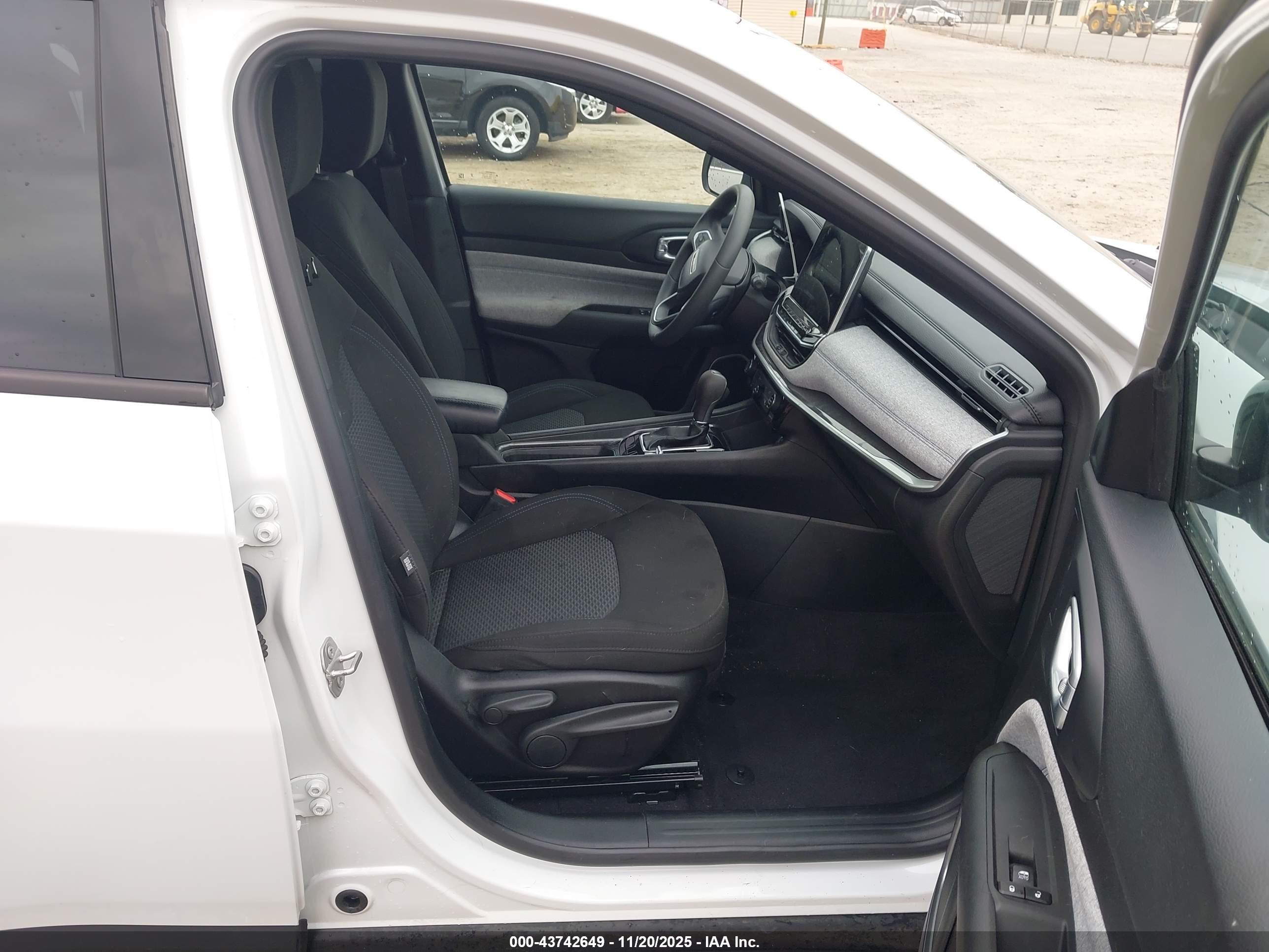 JEEP COMPASS image 5