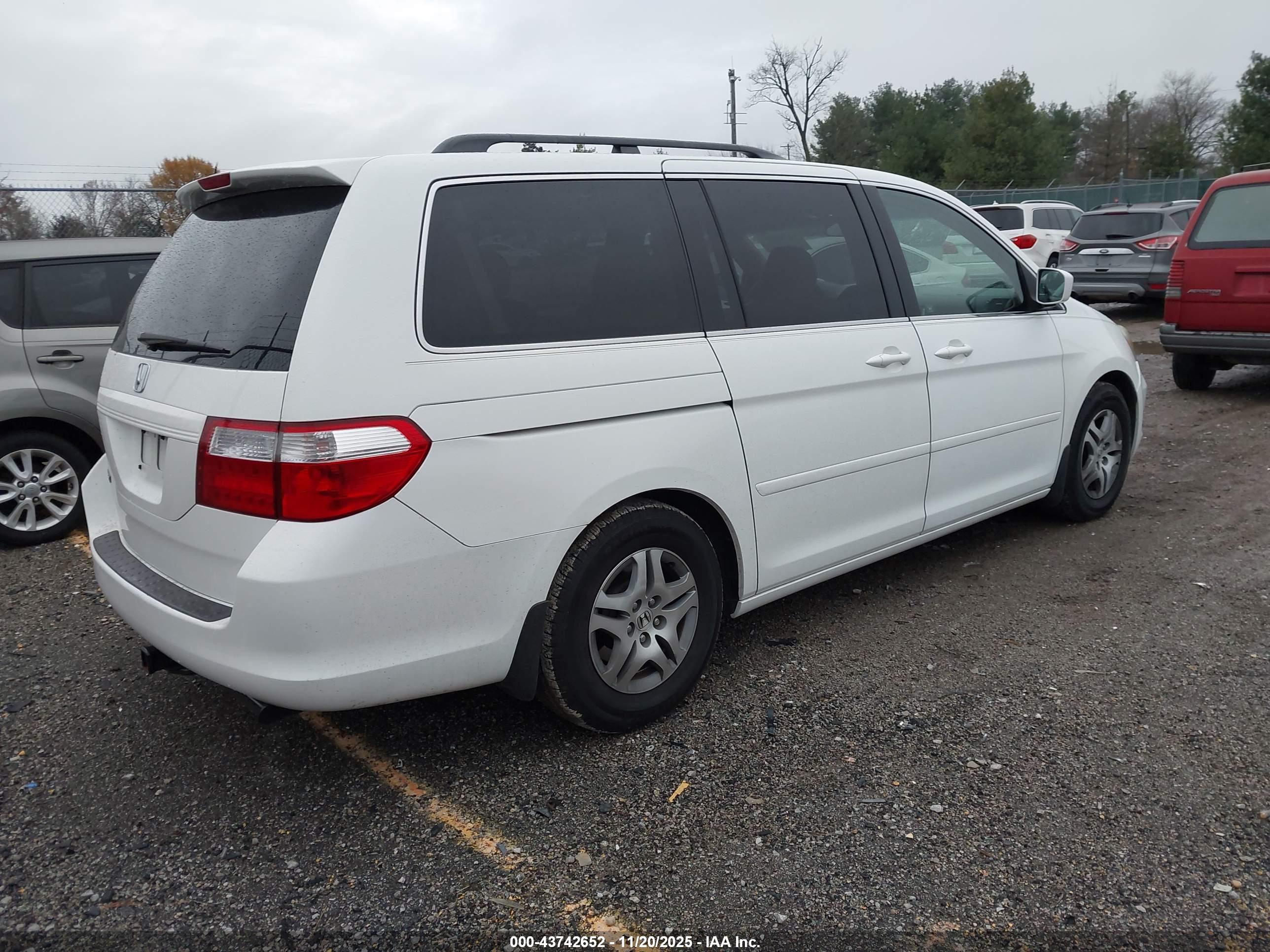 HONDA ODYSSEY image 4