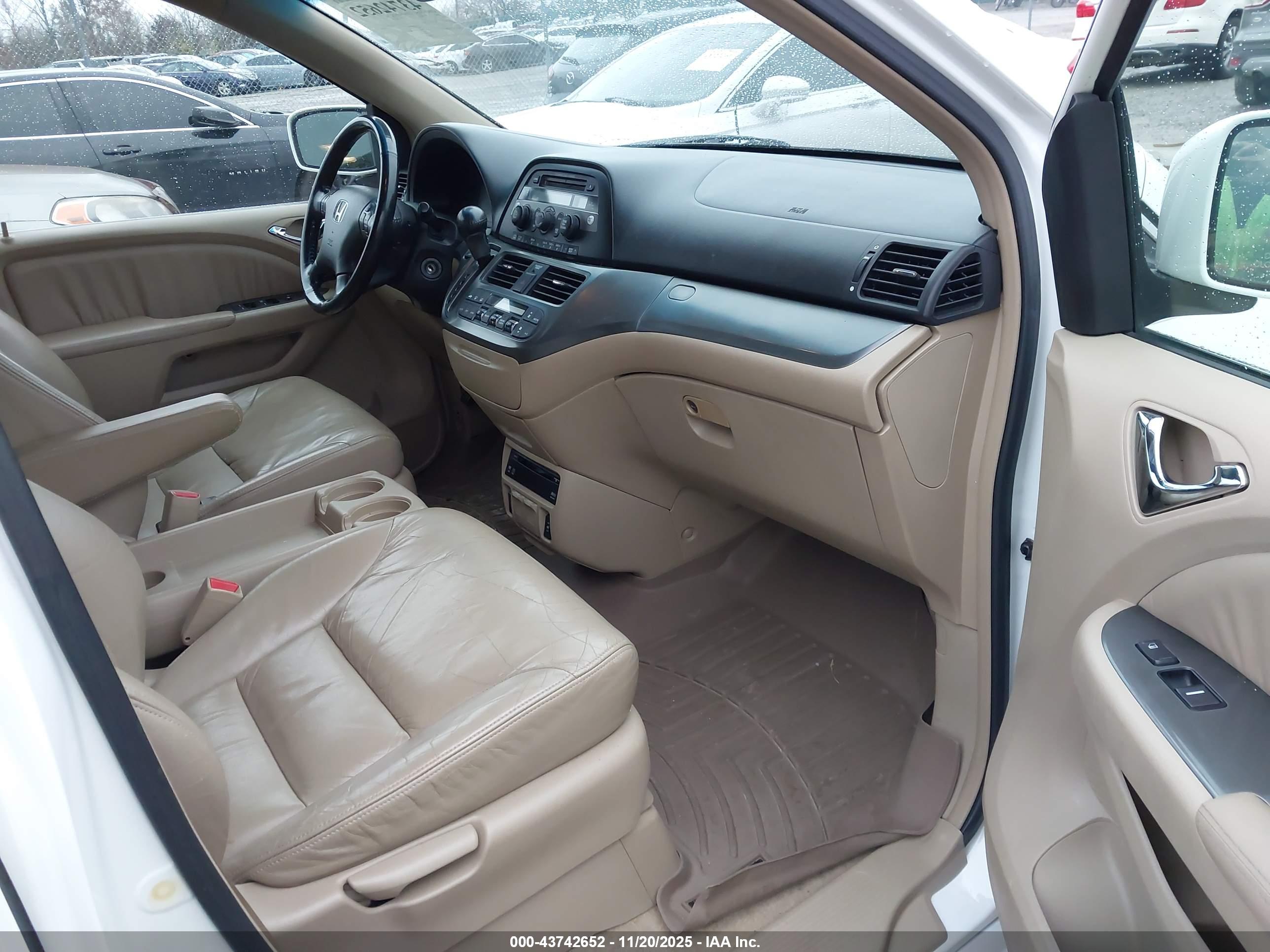 HONDA ODYSSEY image 5