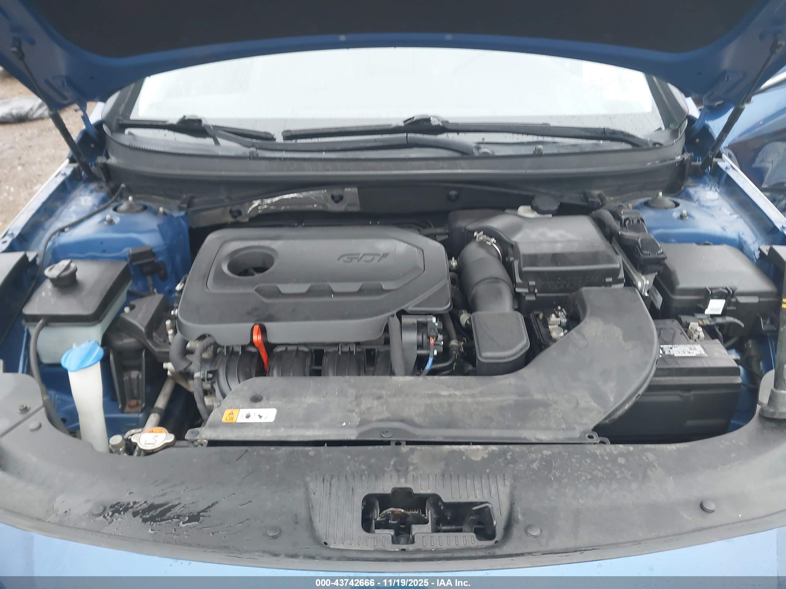 HYUNDAI SONATA image 10