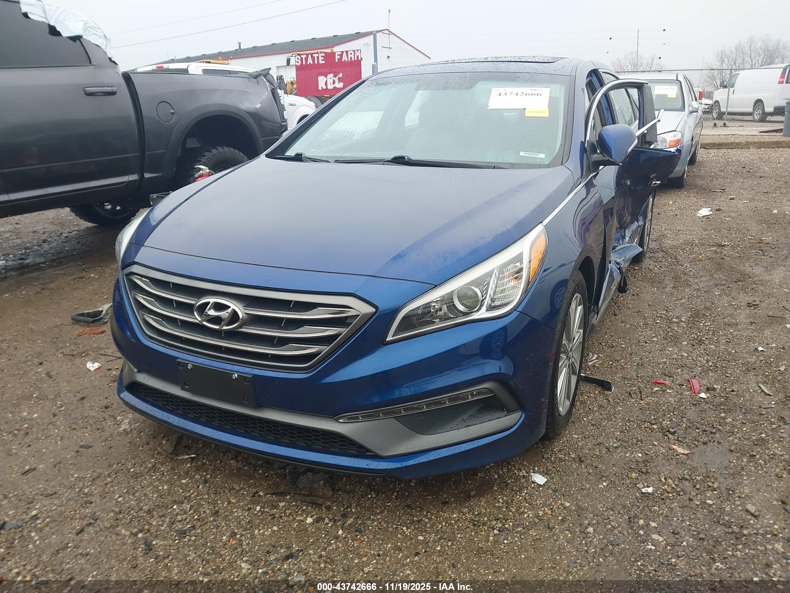 HYUNDAI SONATA image 2