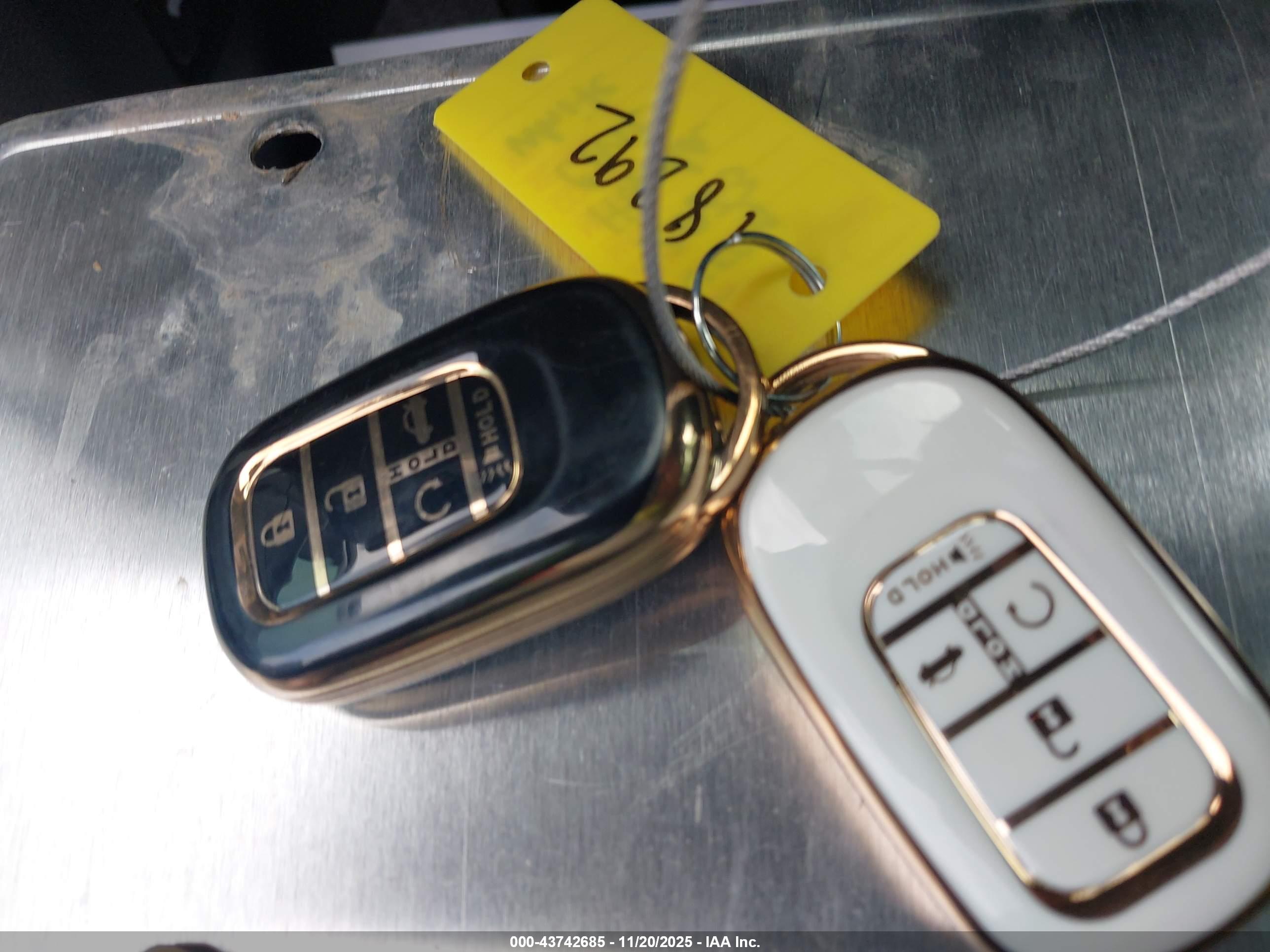 HONDA CIVIC image 11