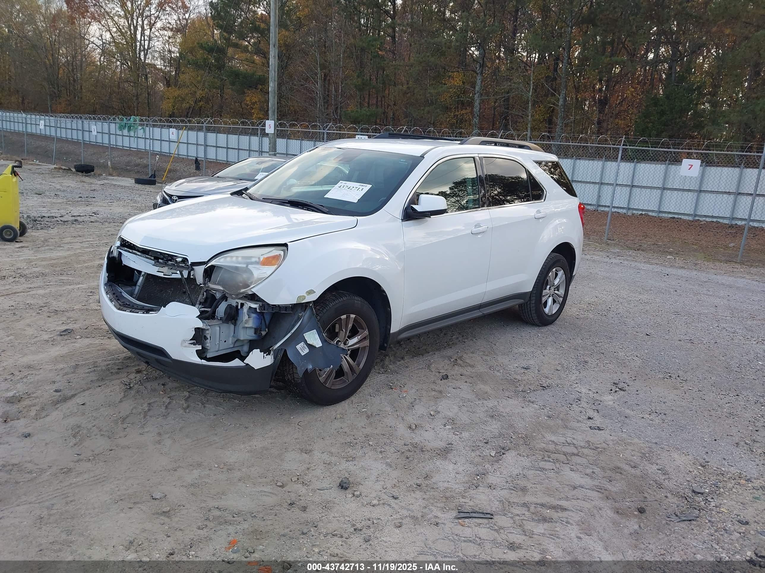 CHEVROLET EQUINOX image 2