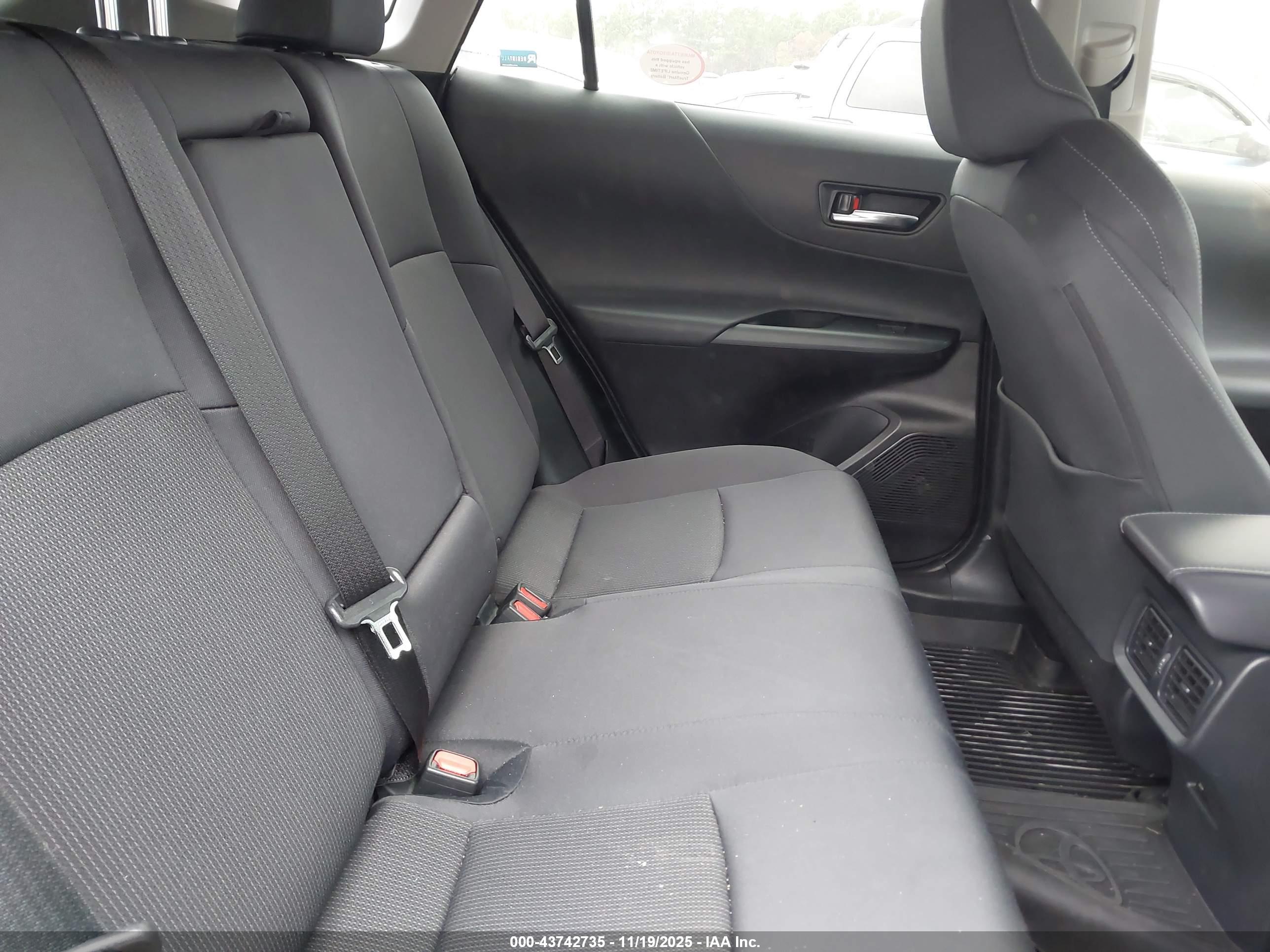 TOYOTA VENZA image 5