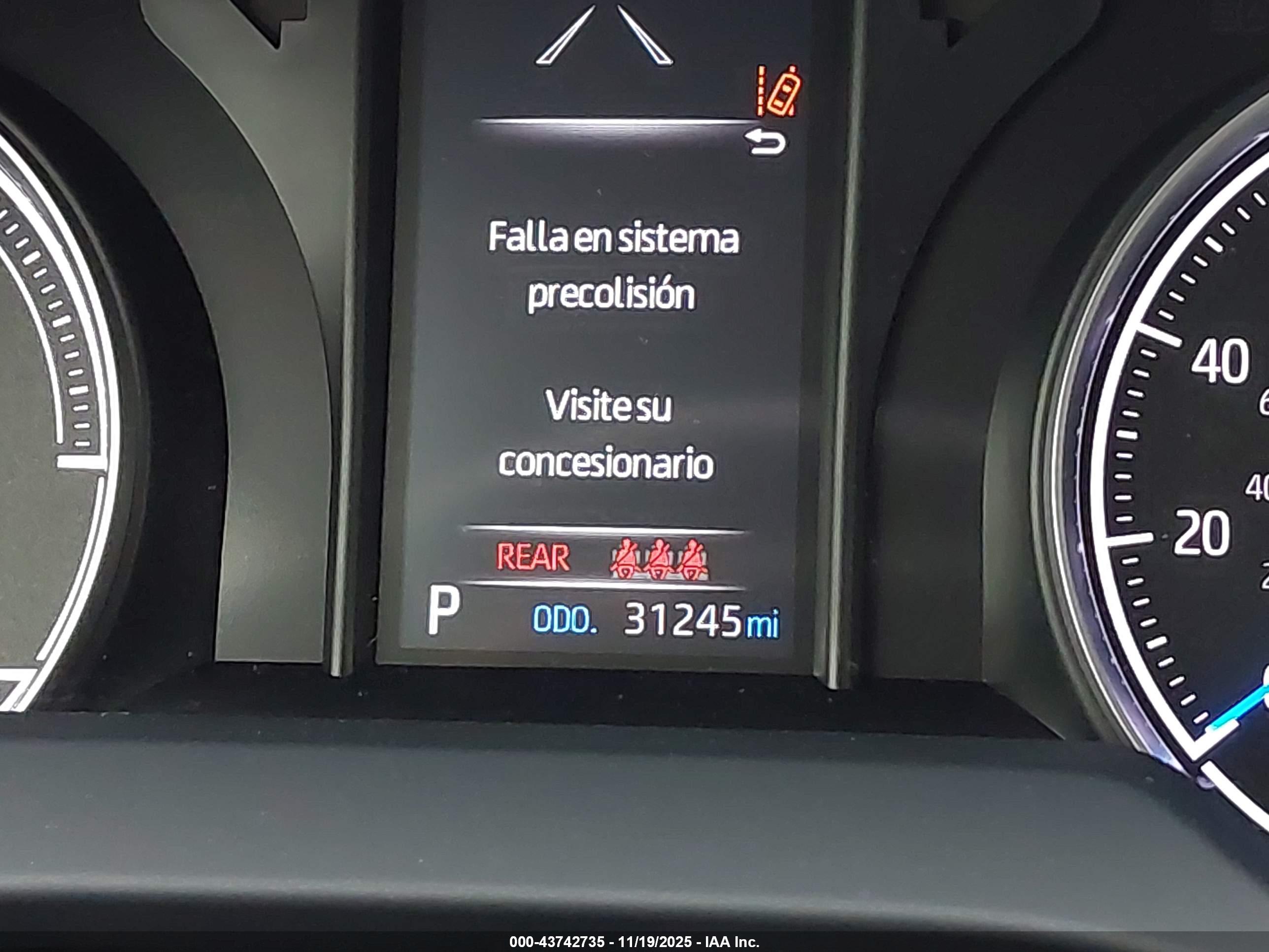 TOYOTA VENZA image 7