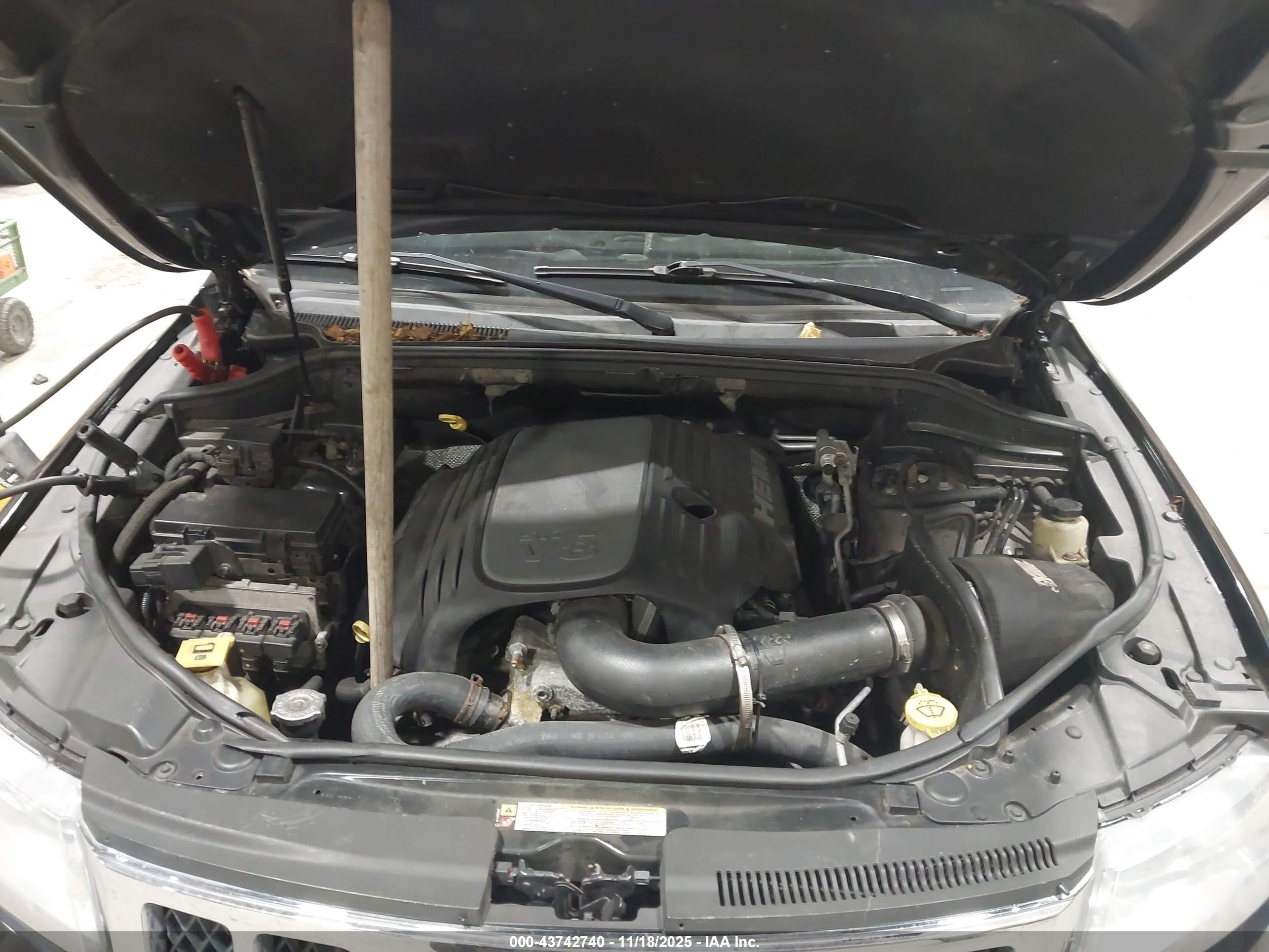 JEEP GRAND image 10