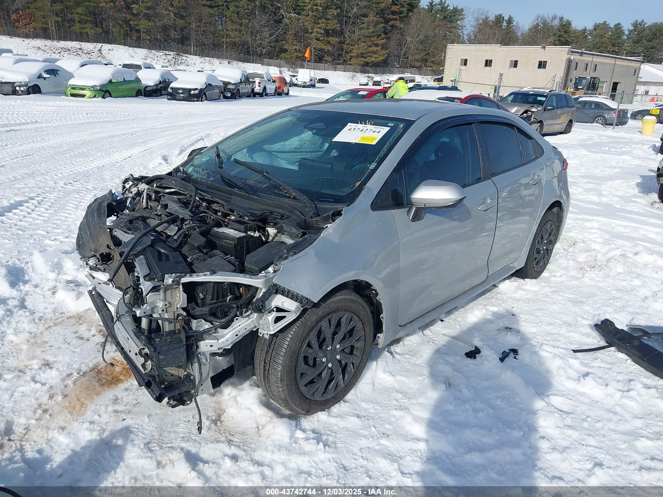 TOYOTA COROLLA image 2