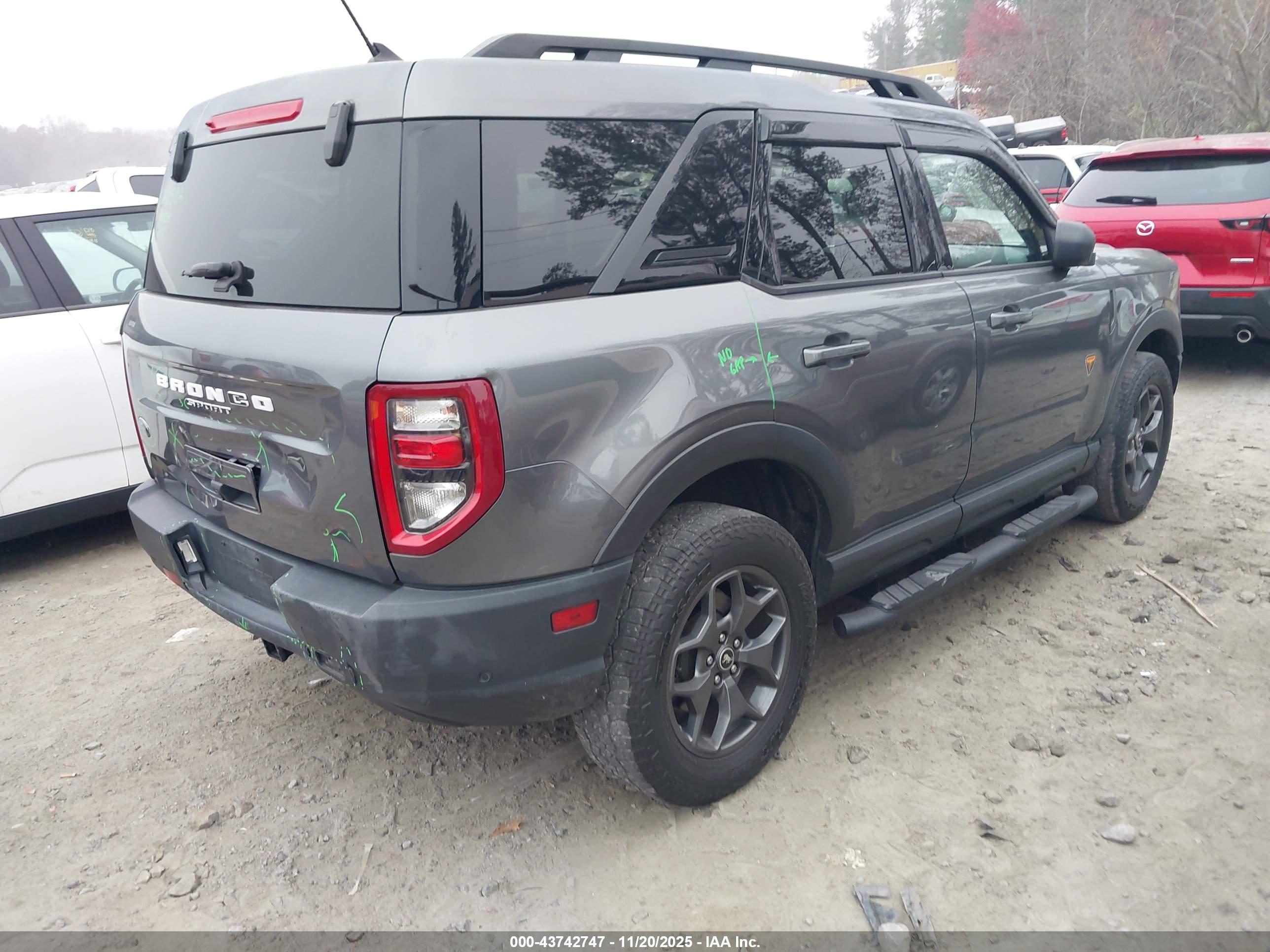 FORD BRONCO image 4