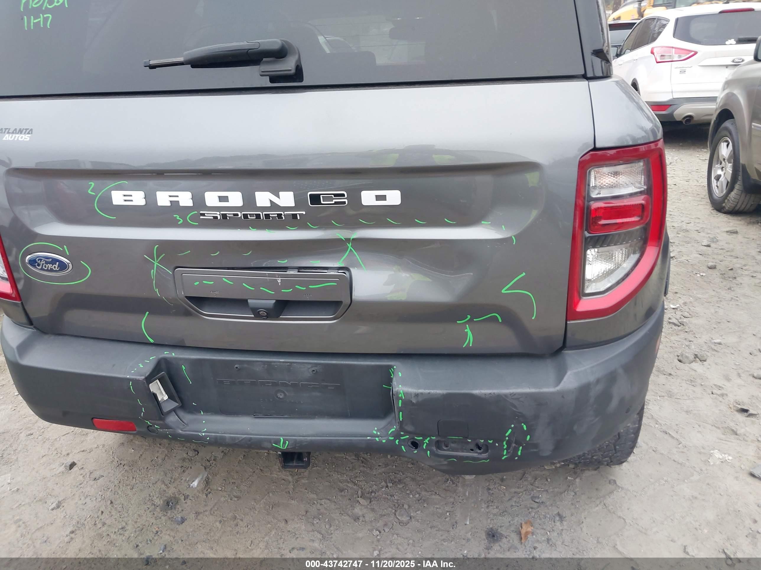 FORD BRONCO image 6
