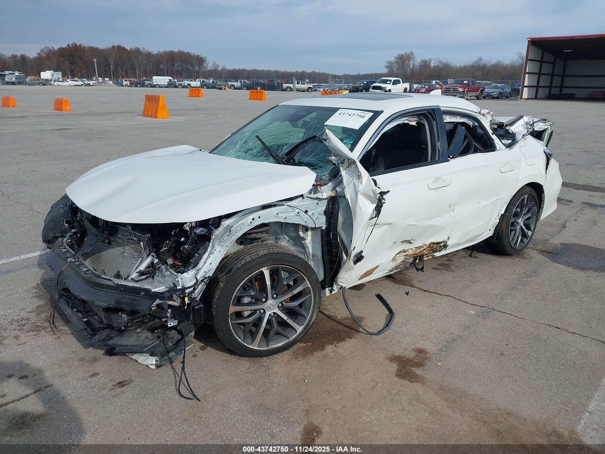 HONDA CIVIC image 2
