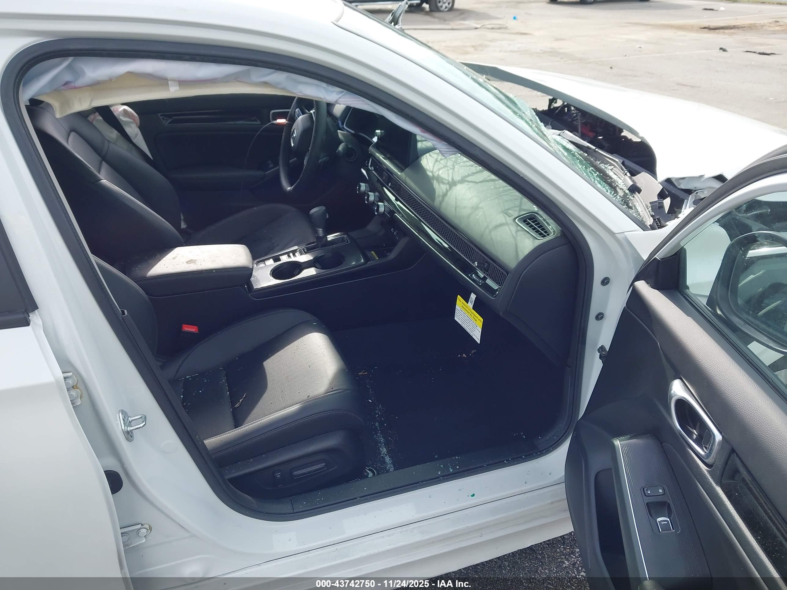 HONDA CIVIC image 5