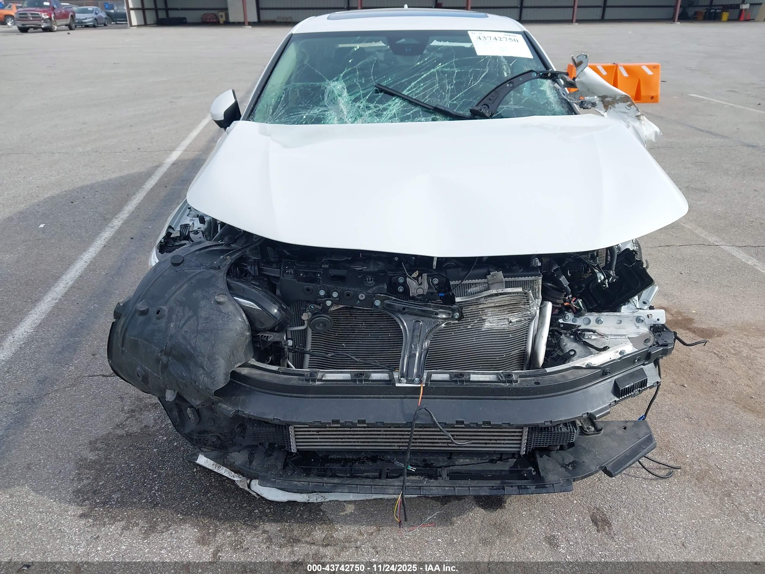 HONDA CIVIC image 6