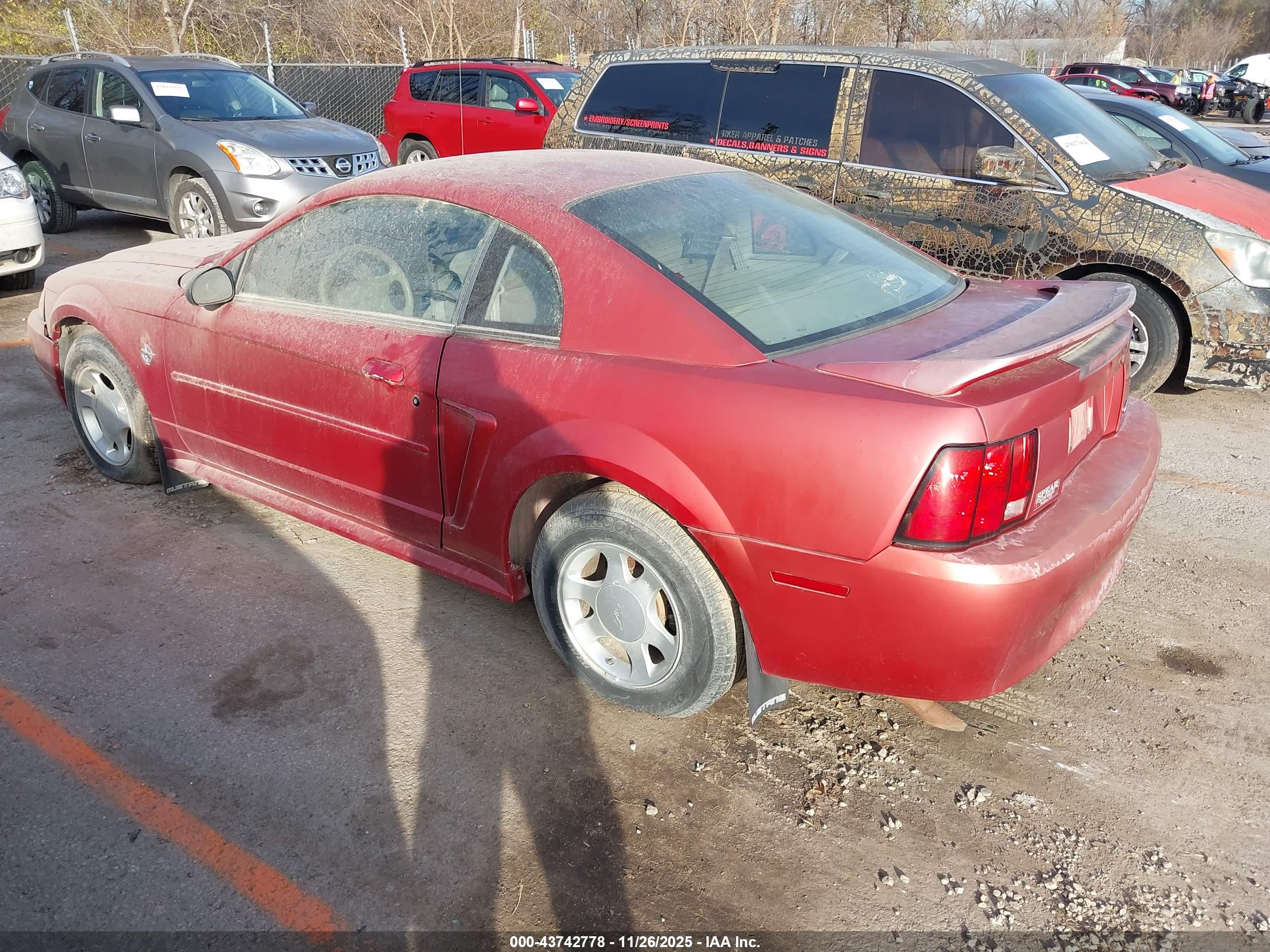 FORD MUSTANG image 3