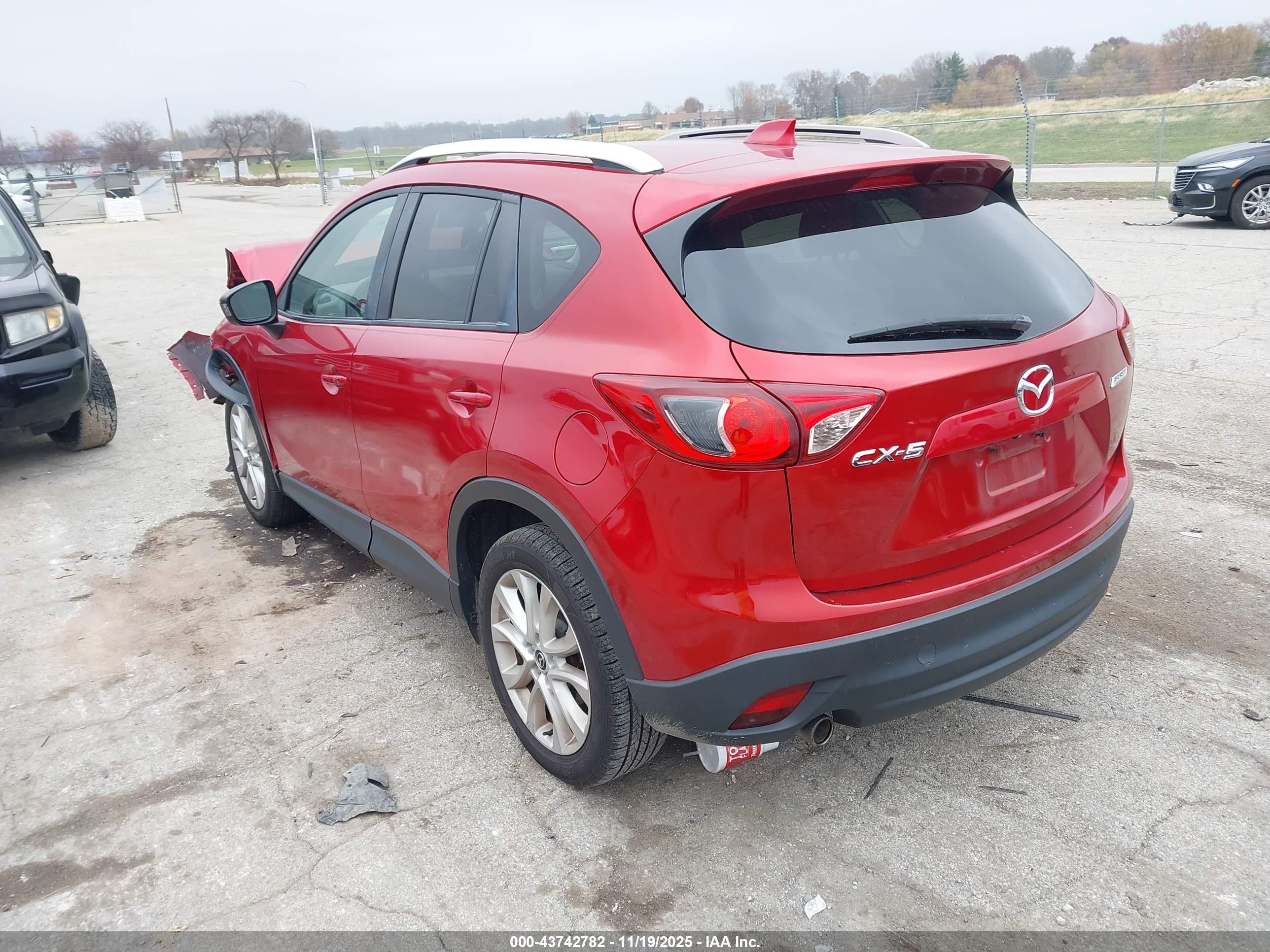 MAZDA CX-5 image 3