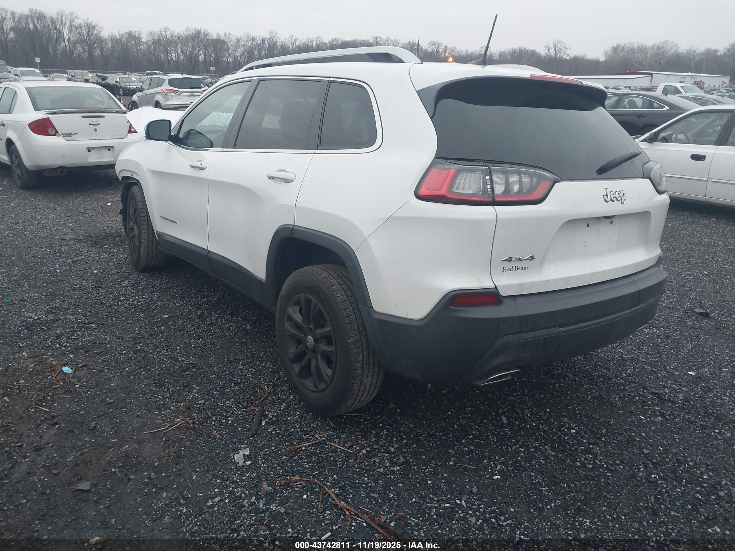 JEEP CHEROKEE image 3