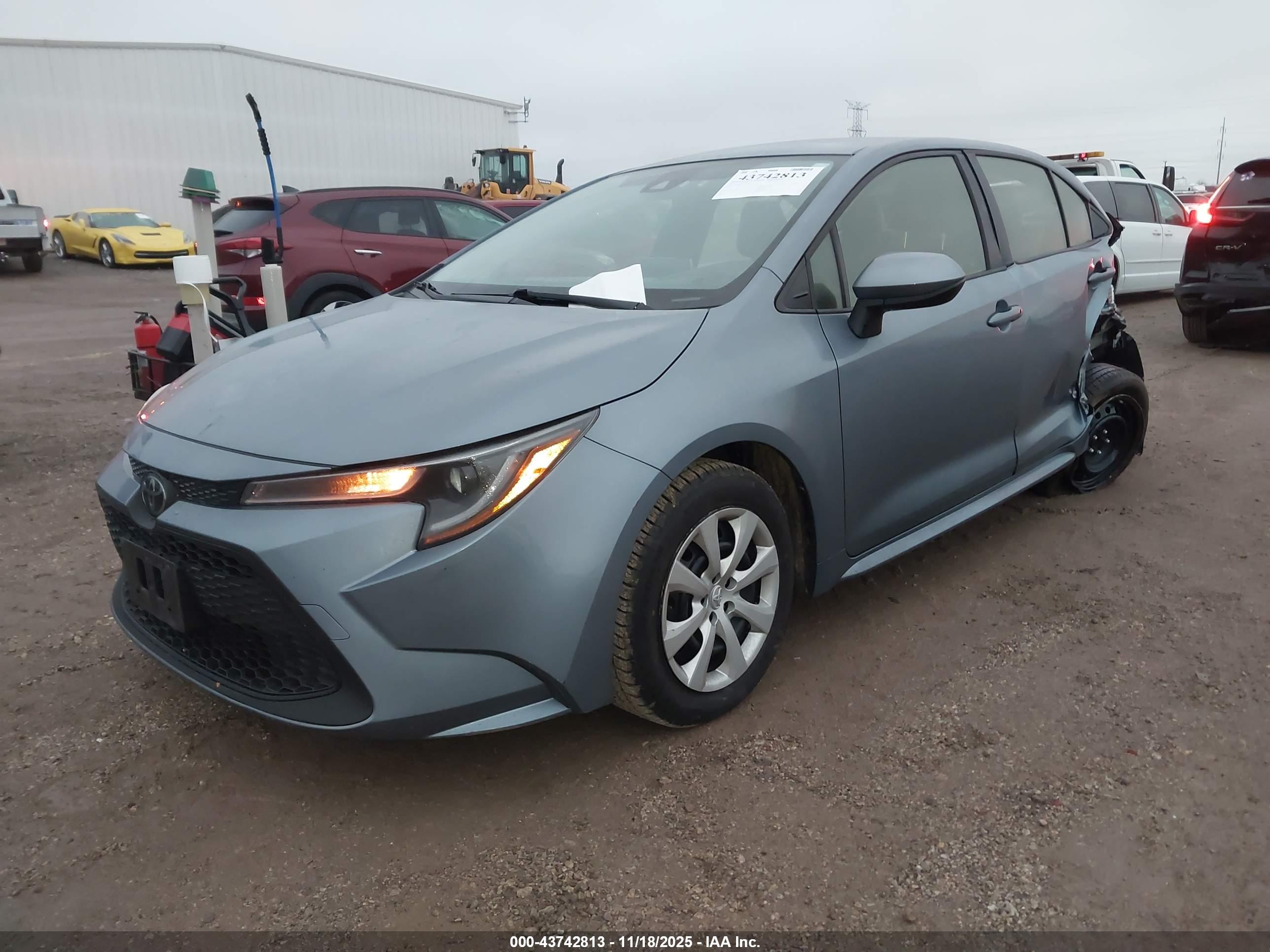 TOYOTA COROLLA image 2