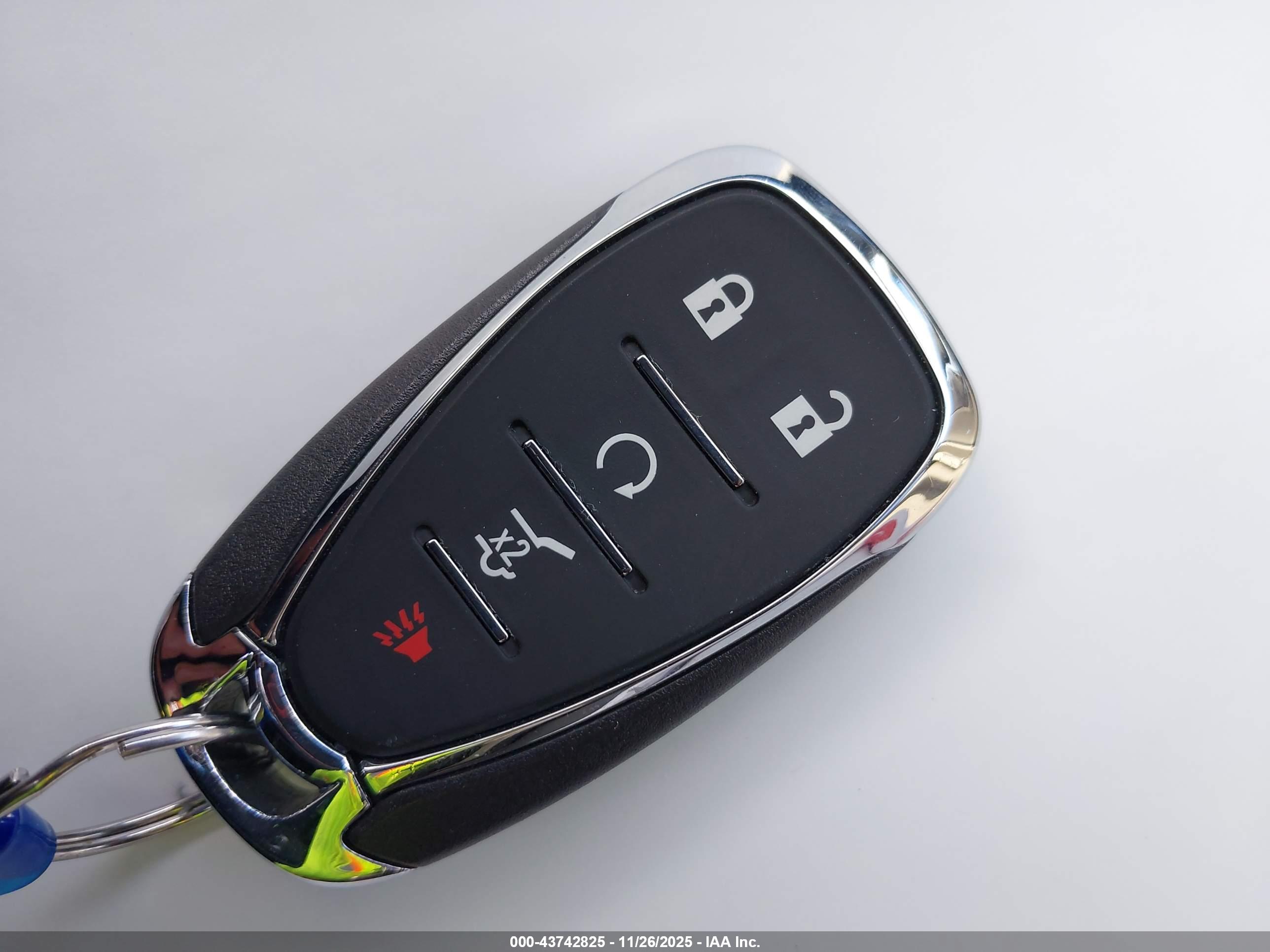 CHEVROLET EQUINOX image 11
