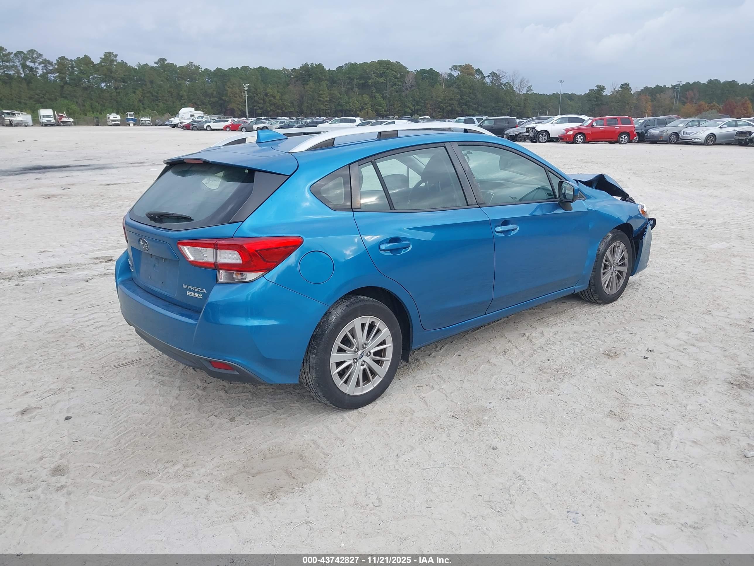 SUBARU IMPREZA image 4