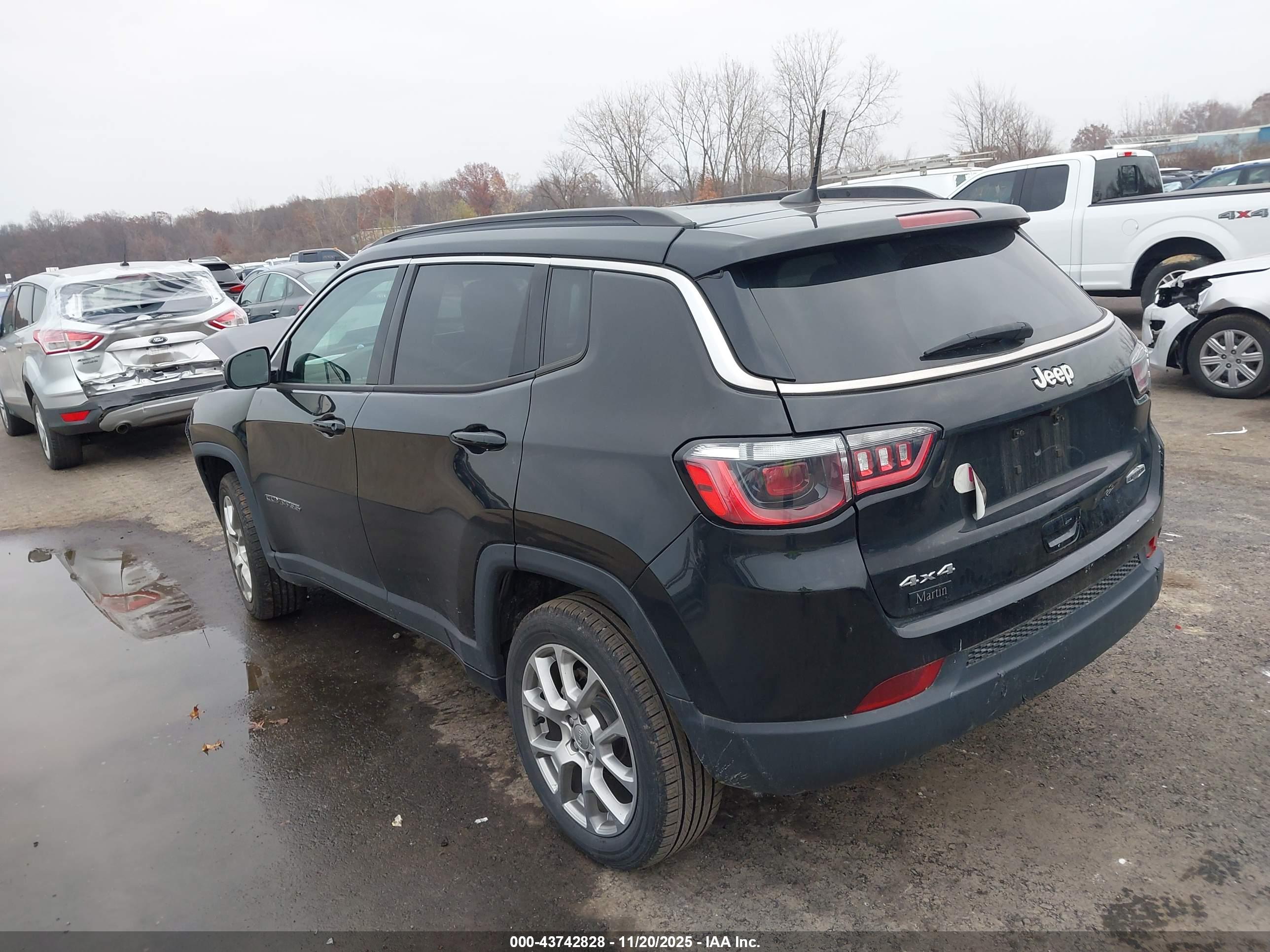 JEEP COMPASS image 3