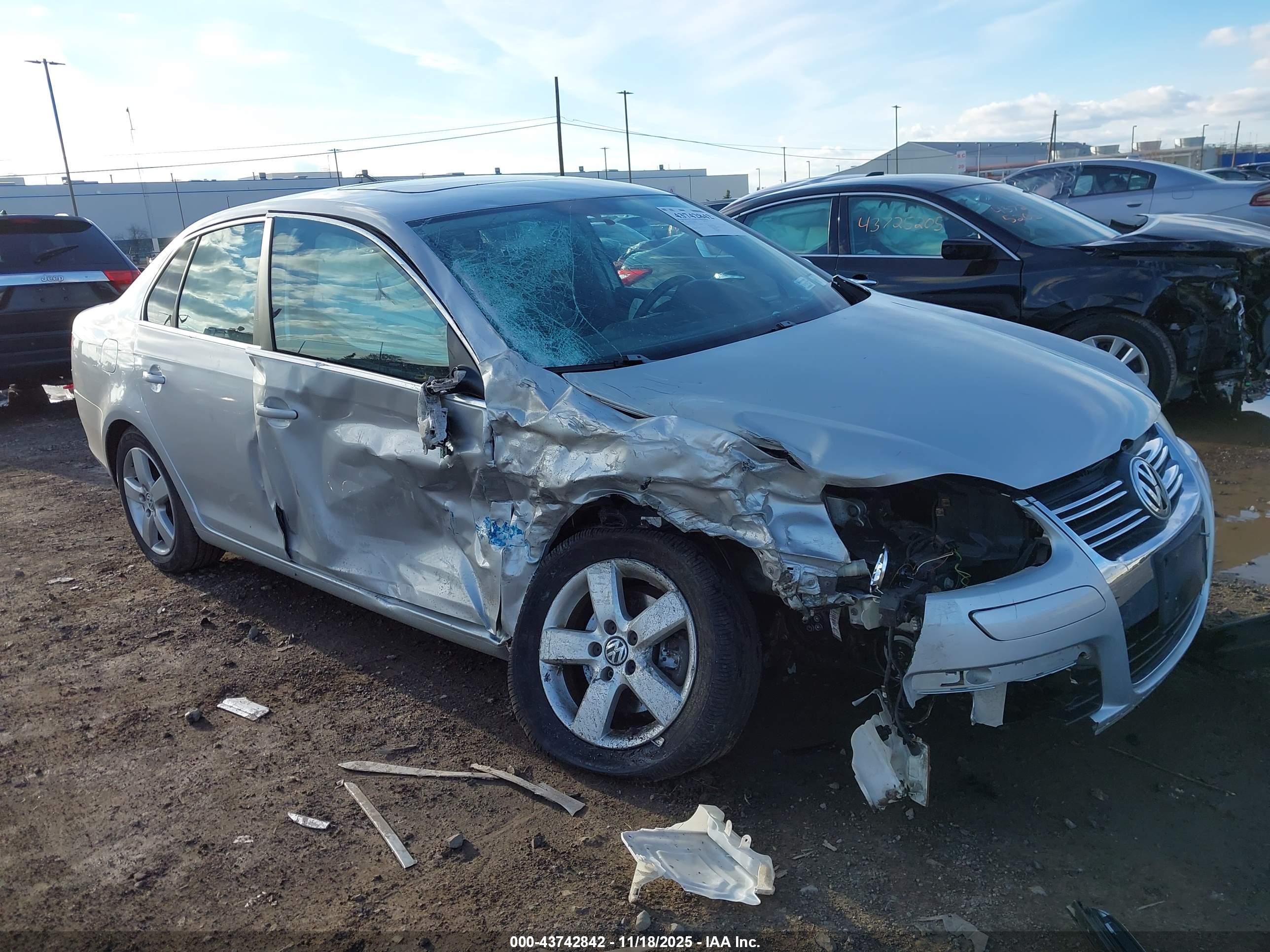 VOLKSWAGEN JETTA image 6