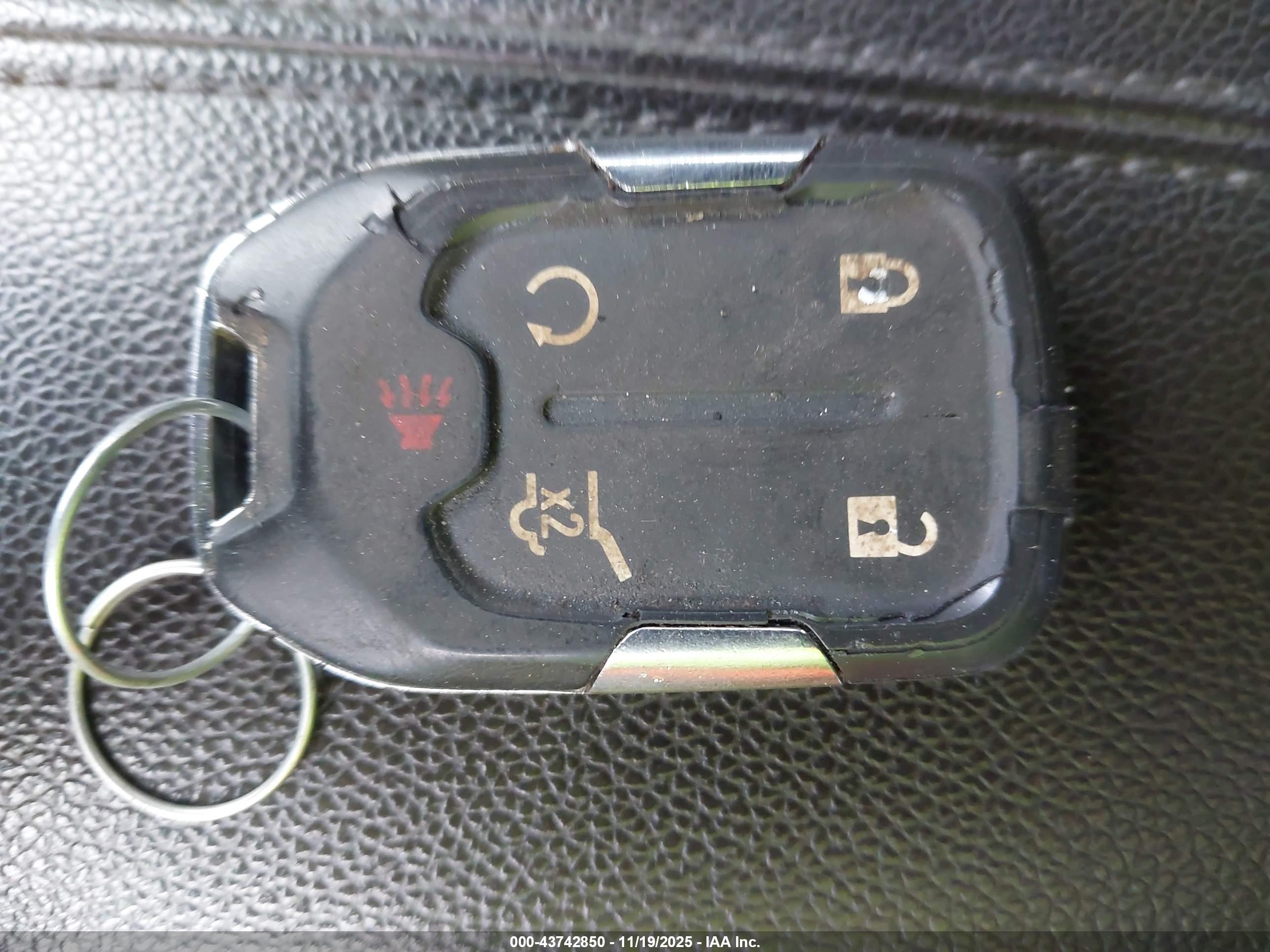 GMC TERRAIN image 11