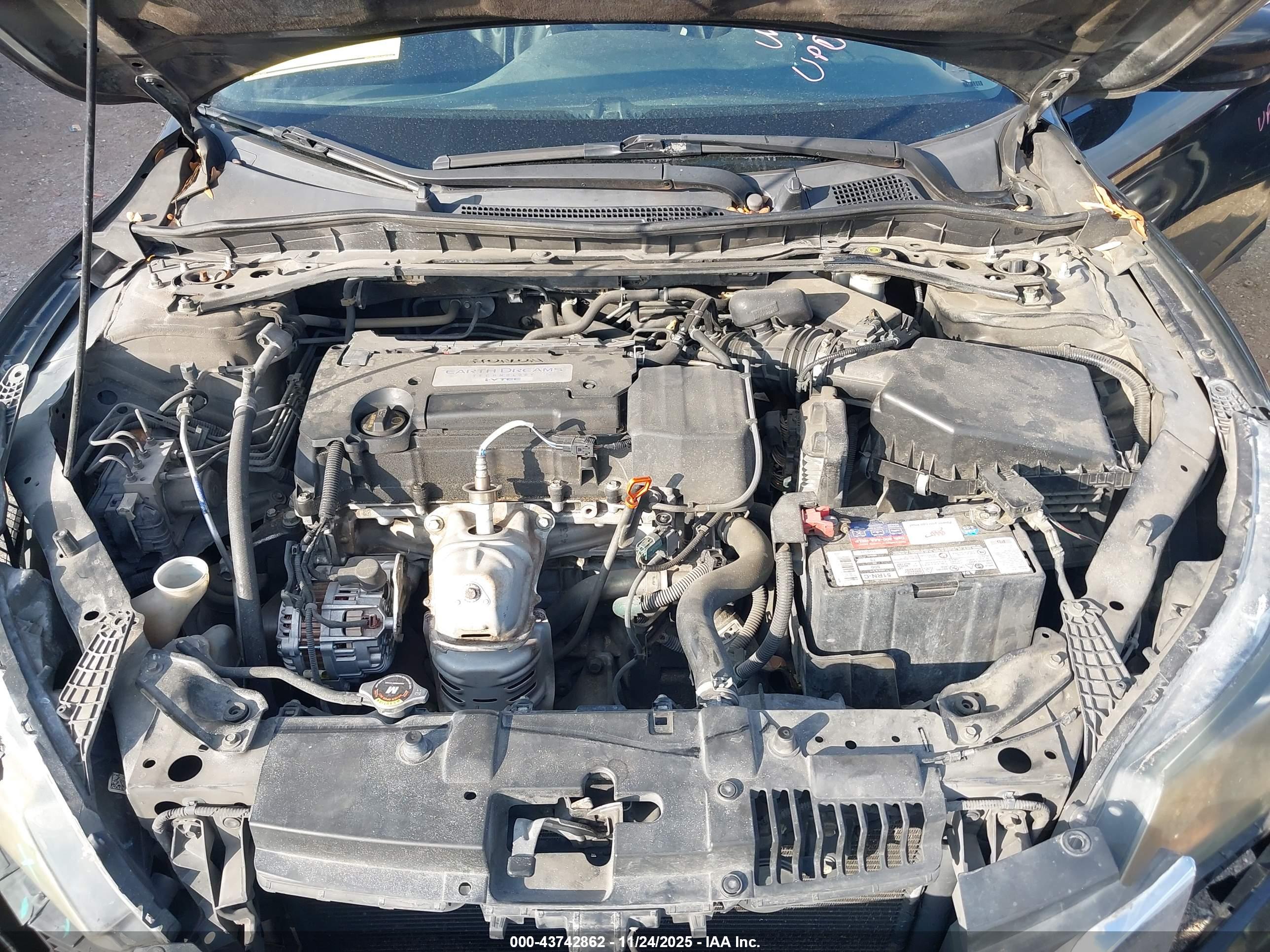HONDA ACCORD image 10