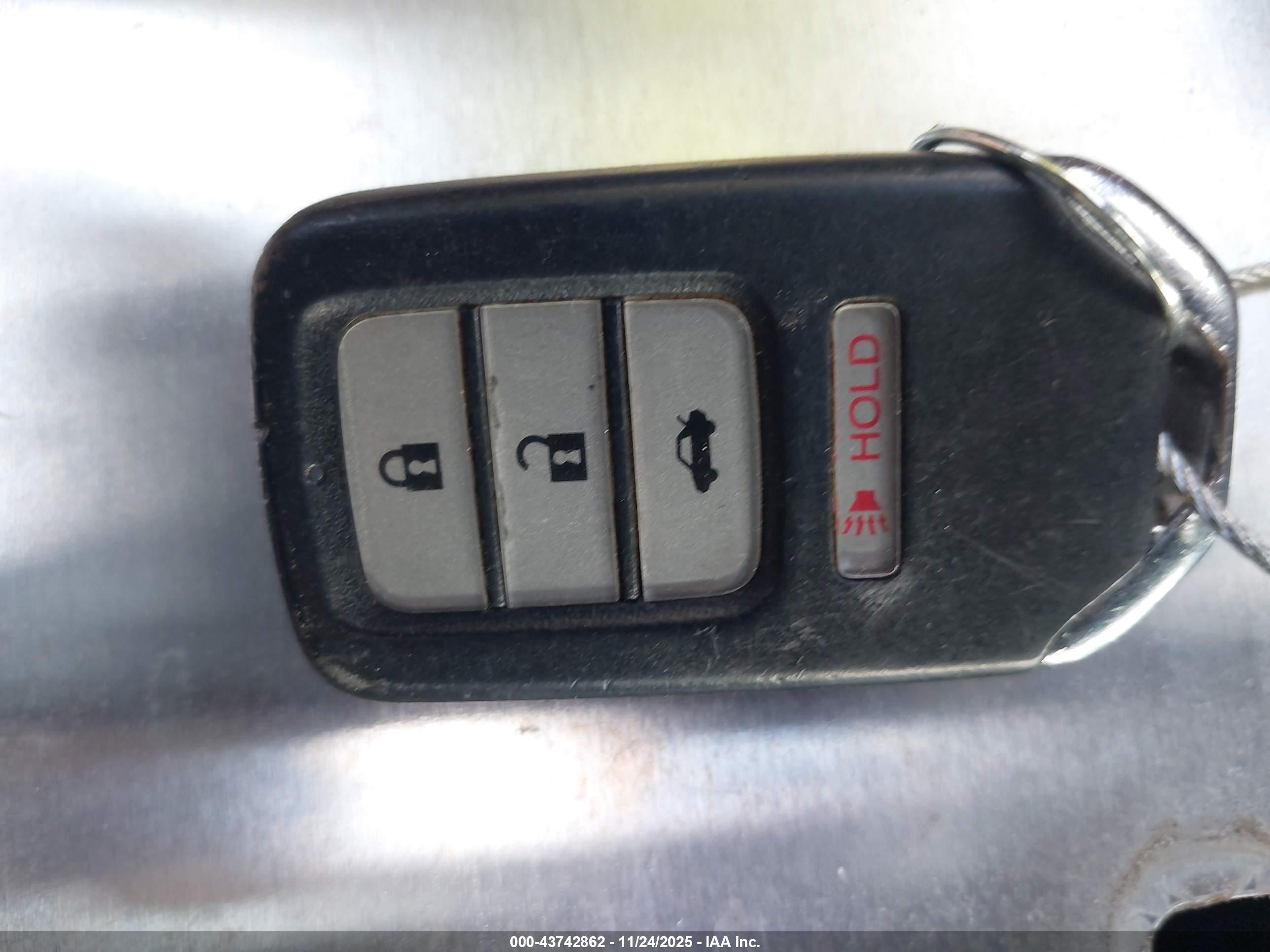 HONDA ACCORD image 11