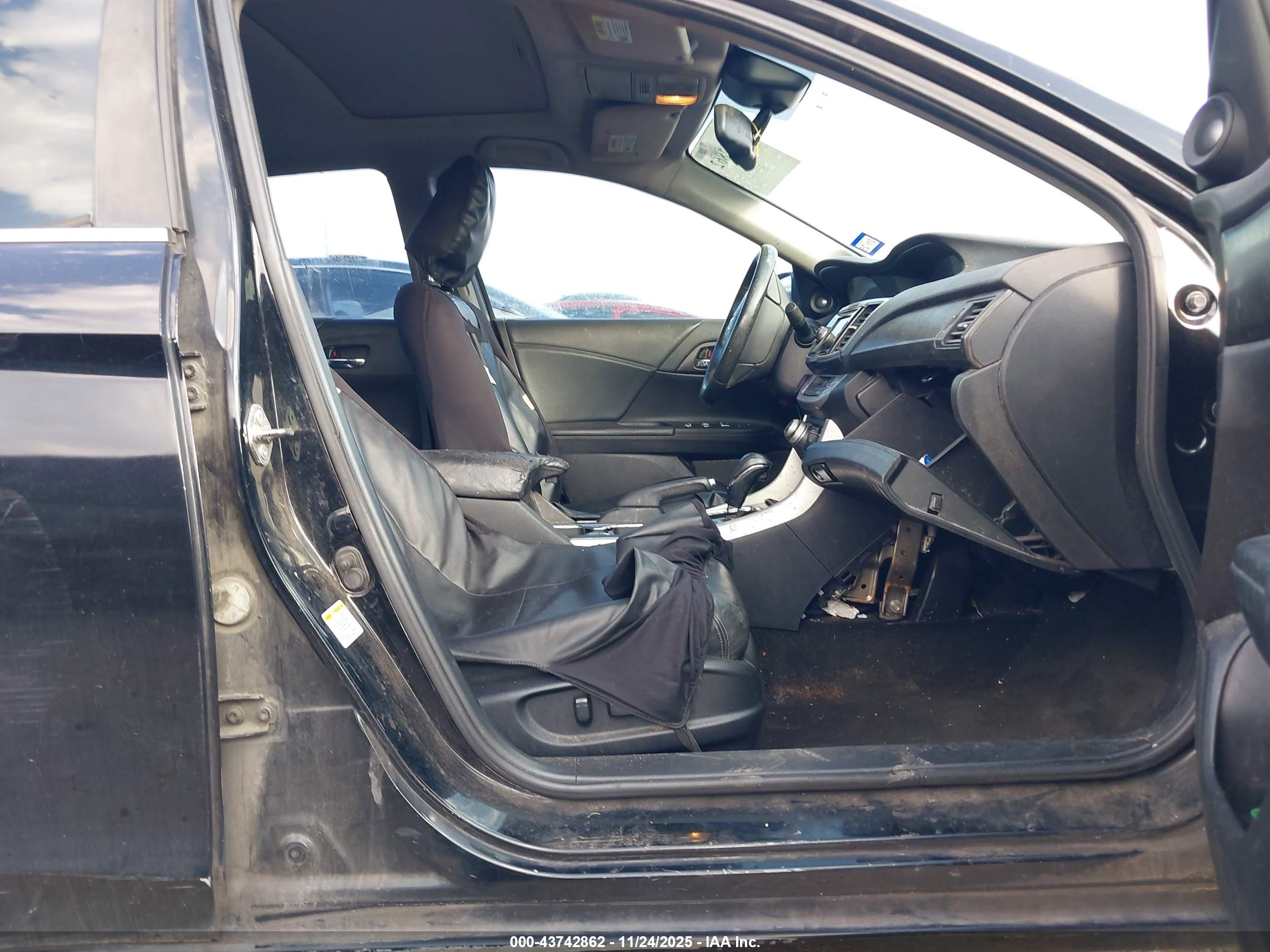 HONDA ACCORD image 5