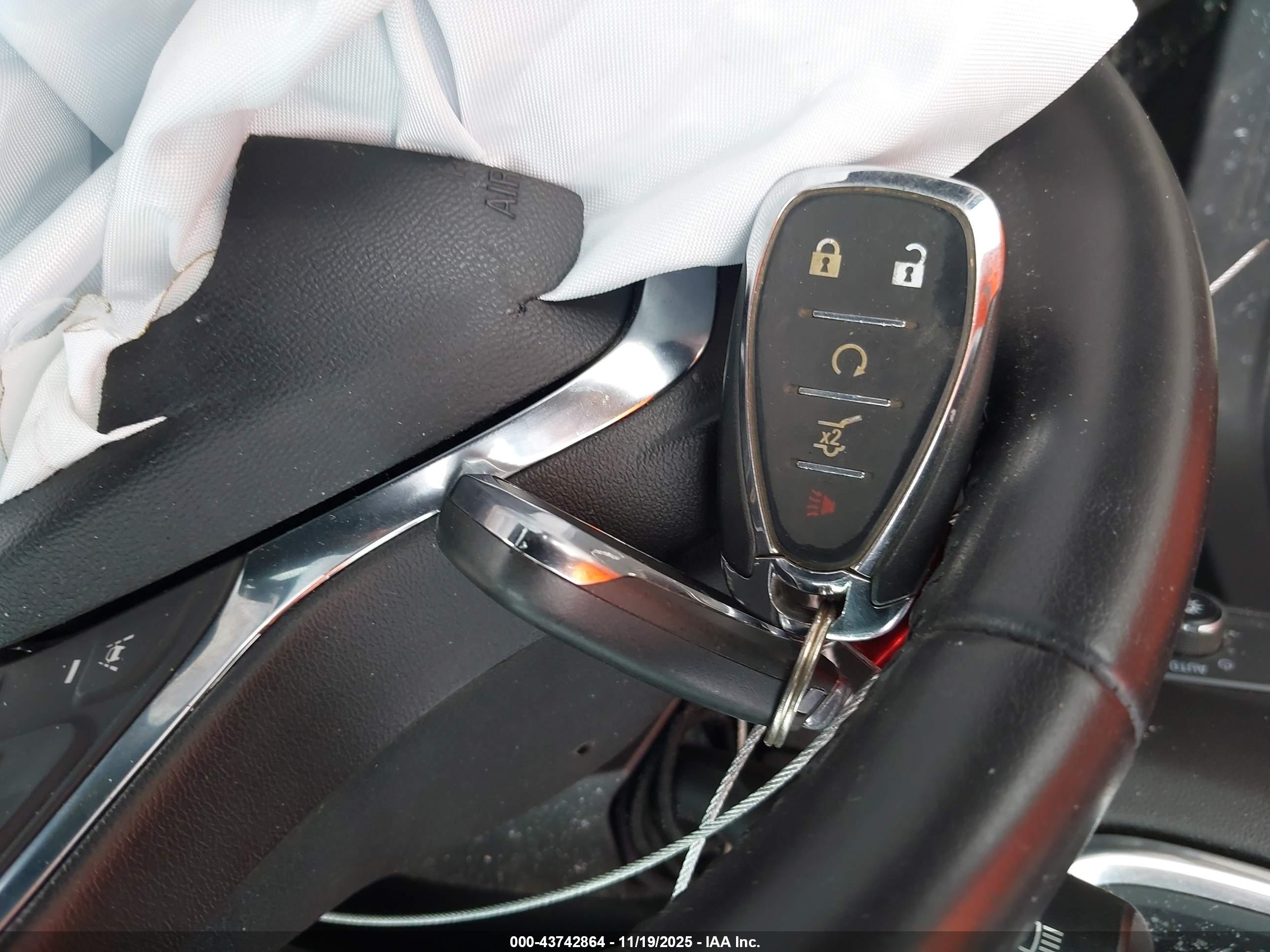 CHEVROLET EQUINOX image 11