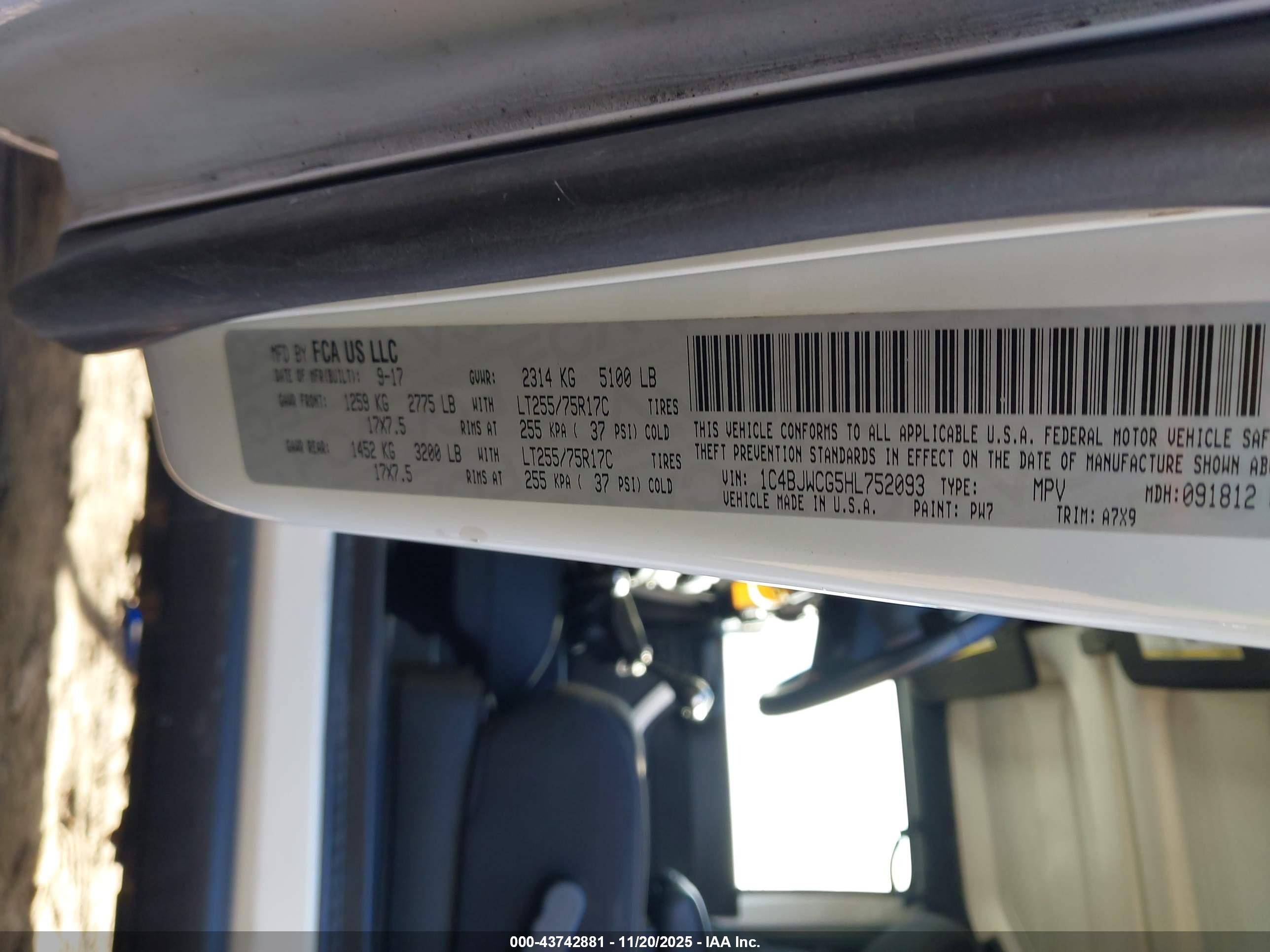 JEEP WRANGLER image 9
