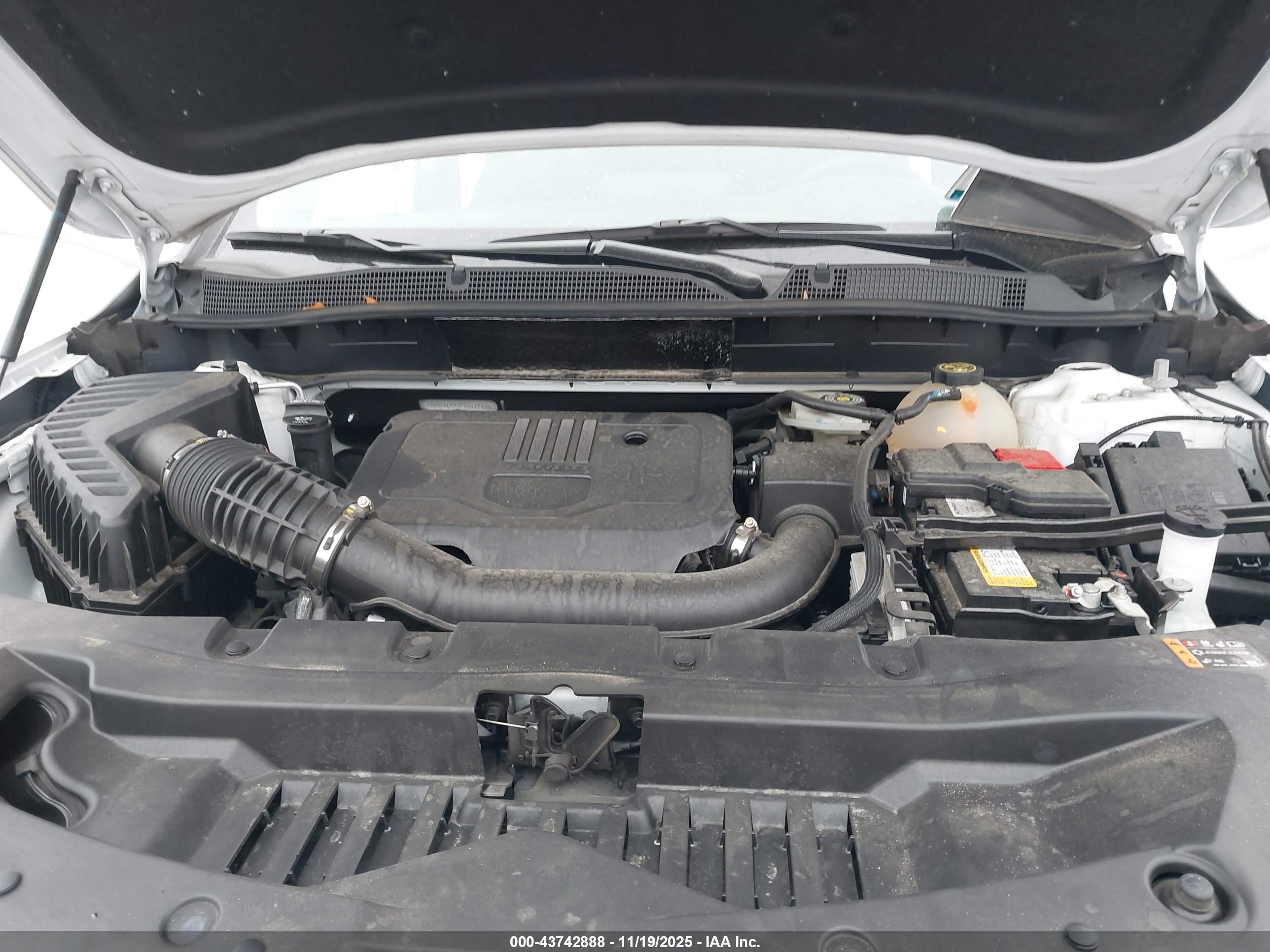 CHEVROLET BLAZER image 10