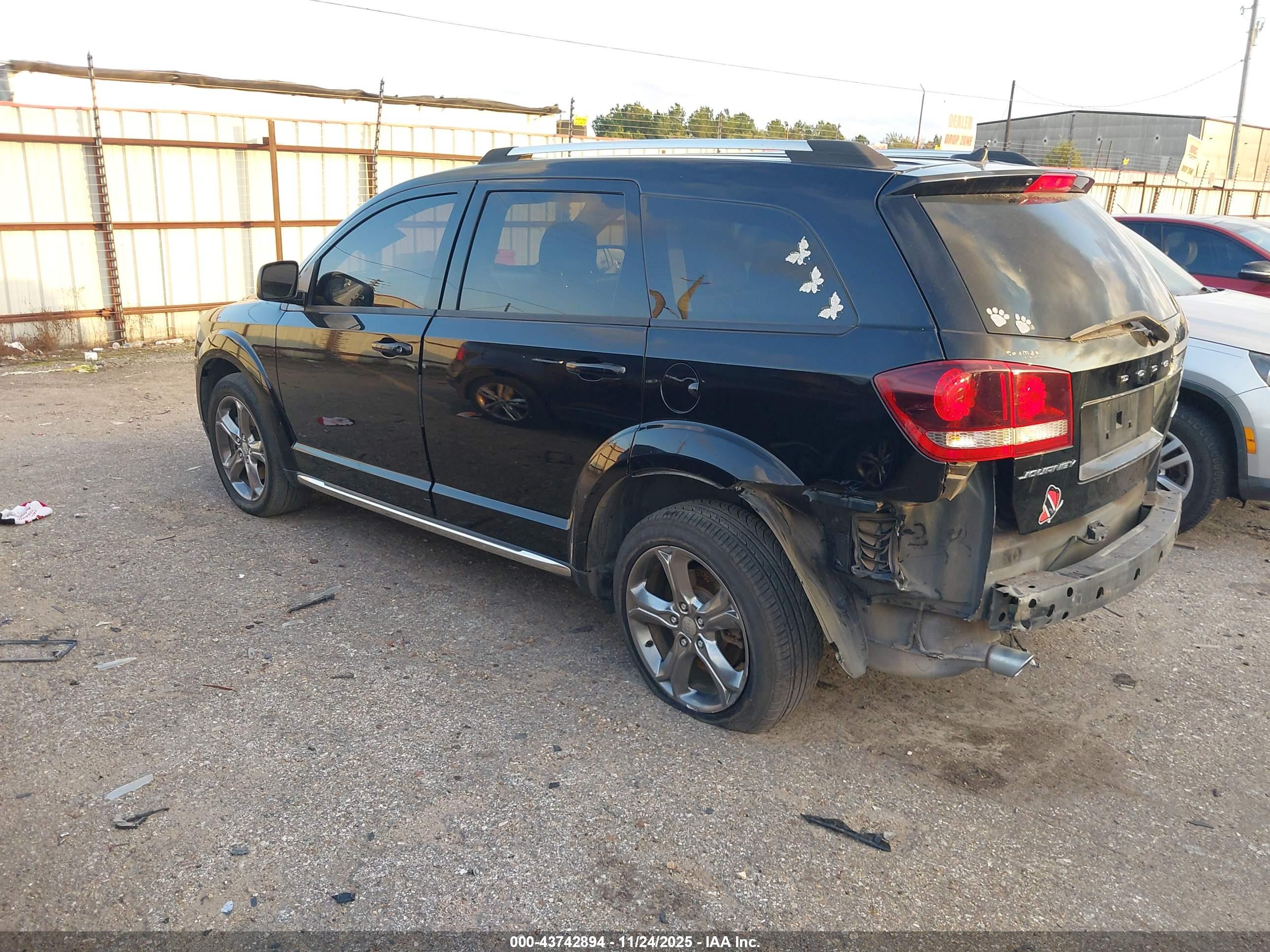 DODGE JOURNEY image 3