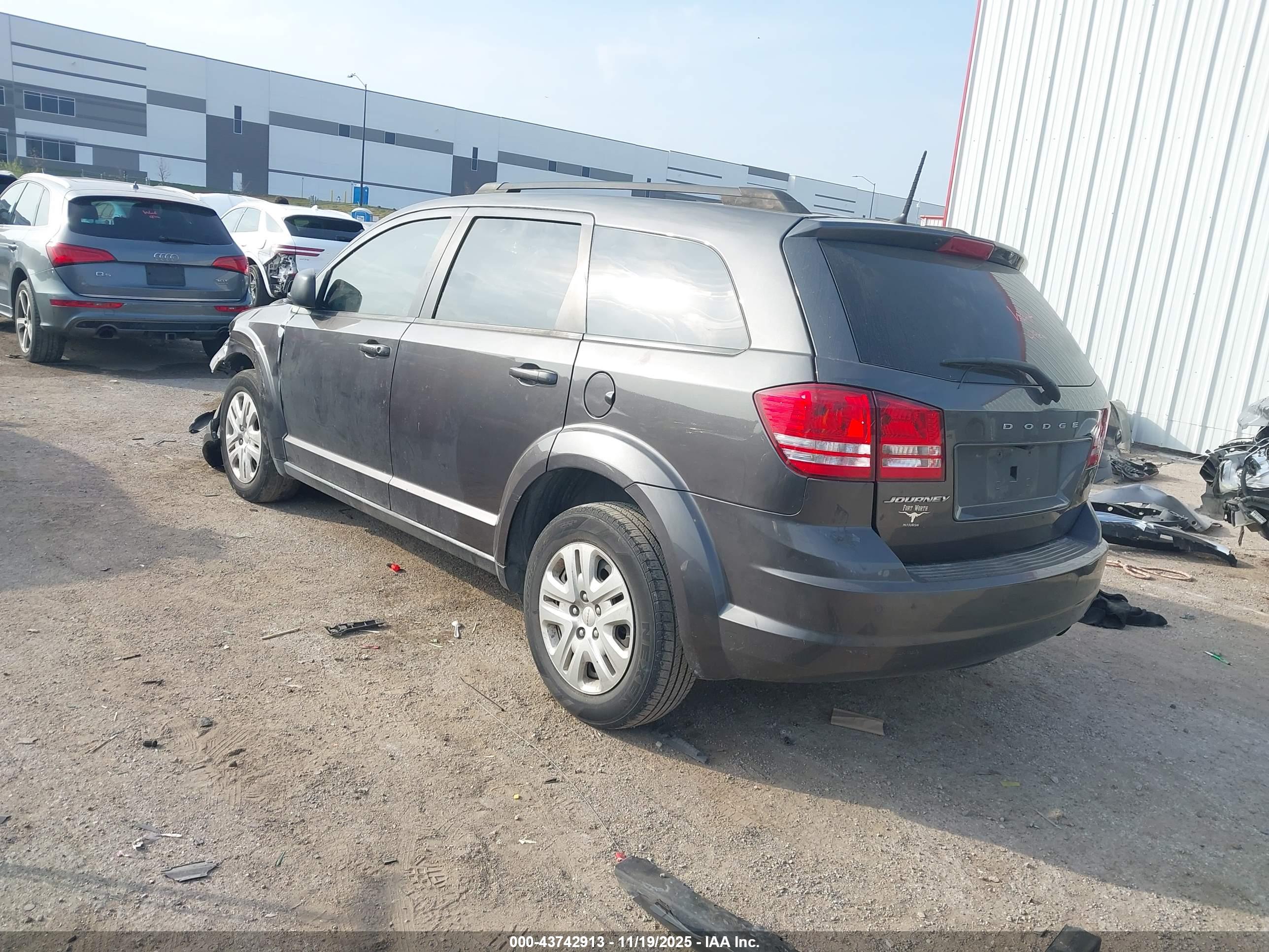 DODGE JOURNEY image 3