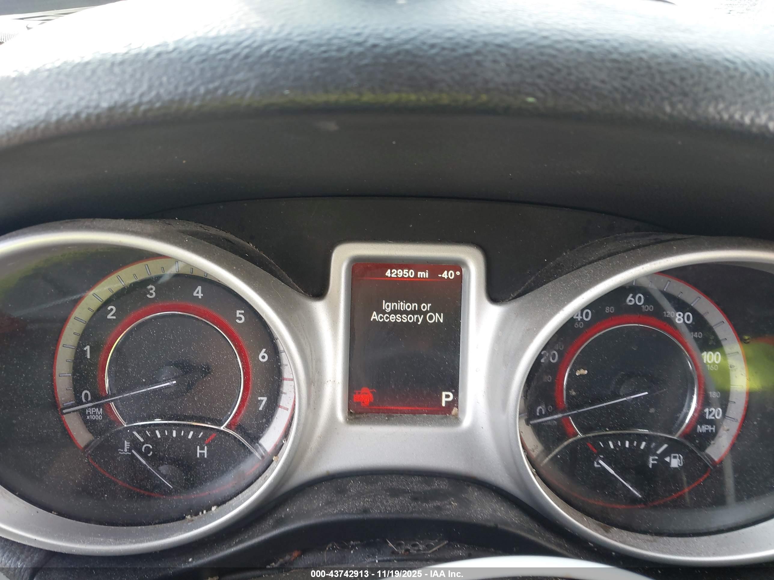 DODGE JOURNEY image 7