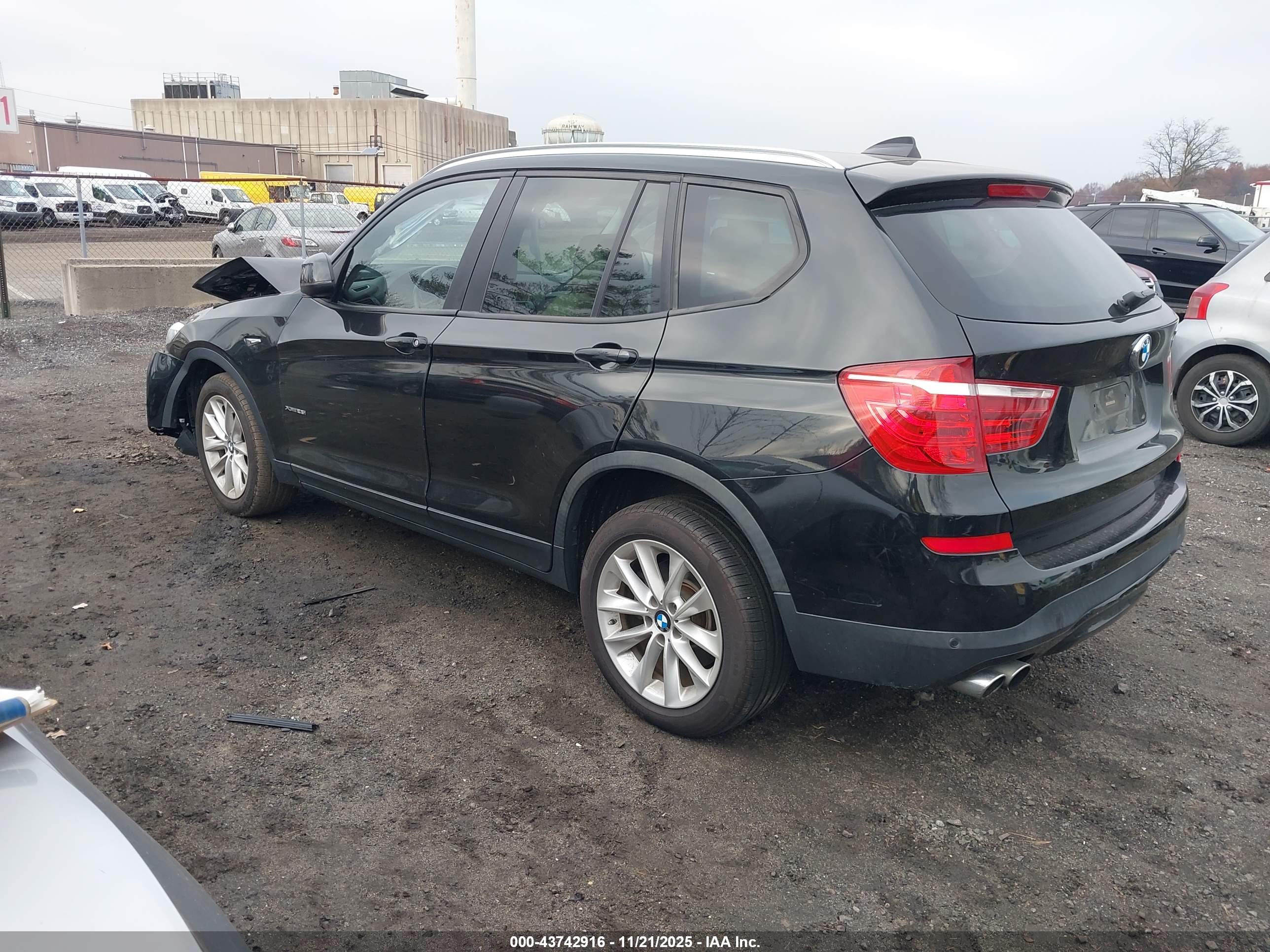 BMW X3 image 3