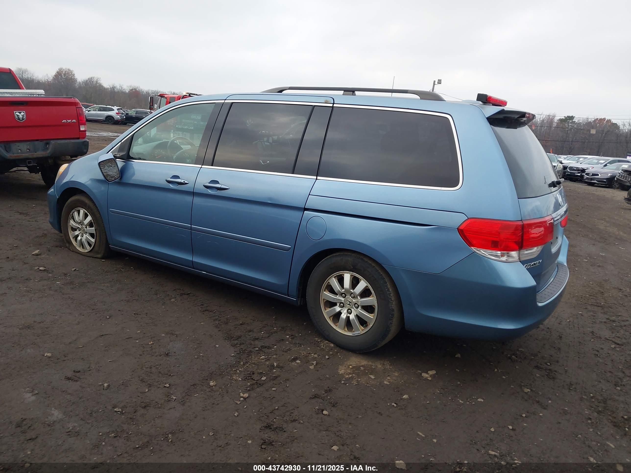 HONDA ODYSSEY image 3