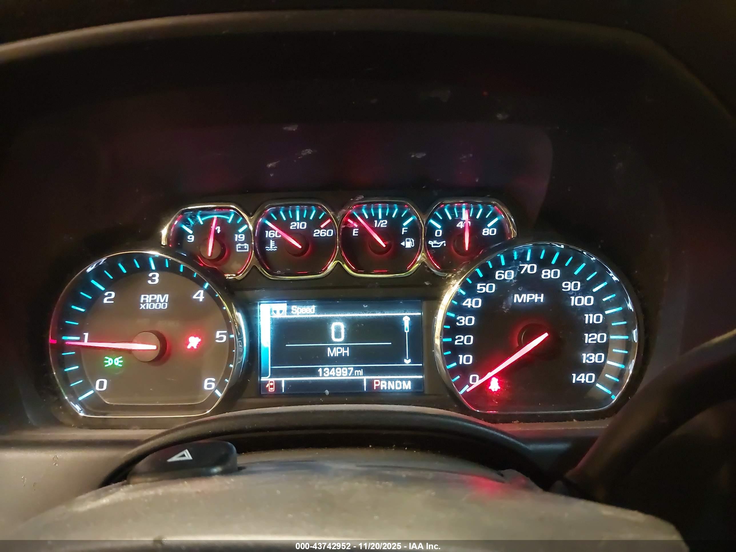 CHEVROLET SILVERADO image 7