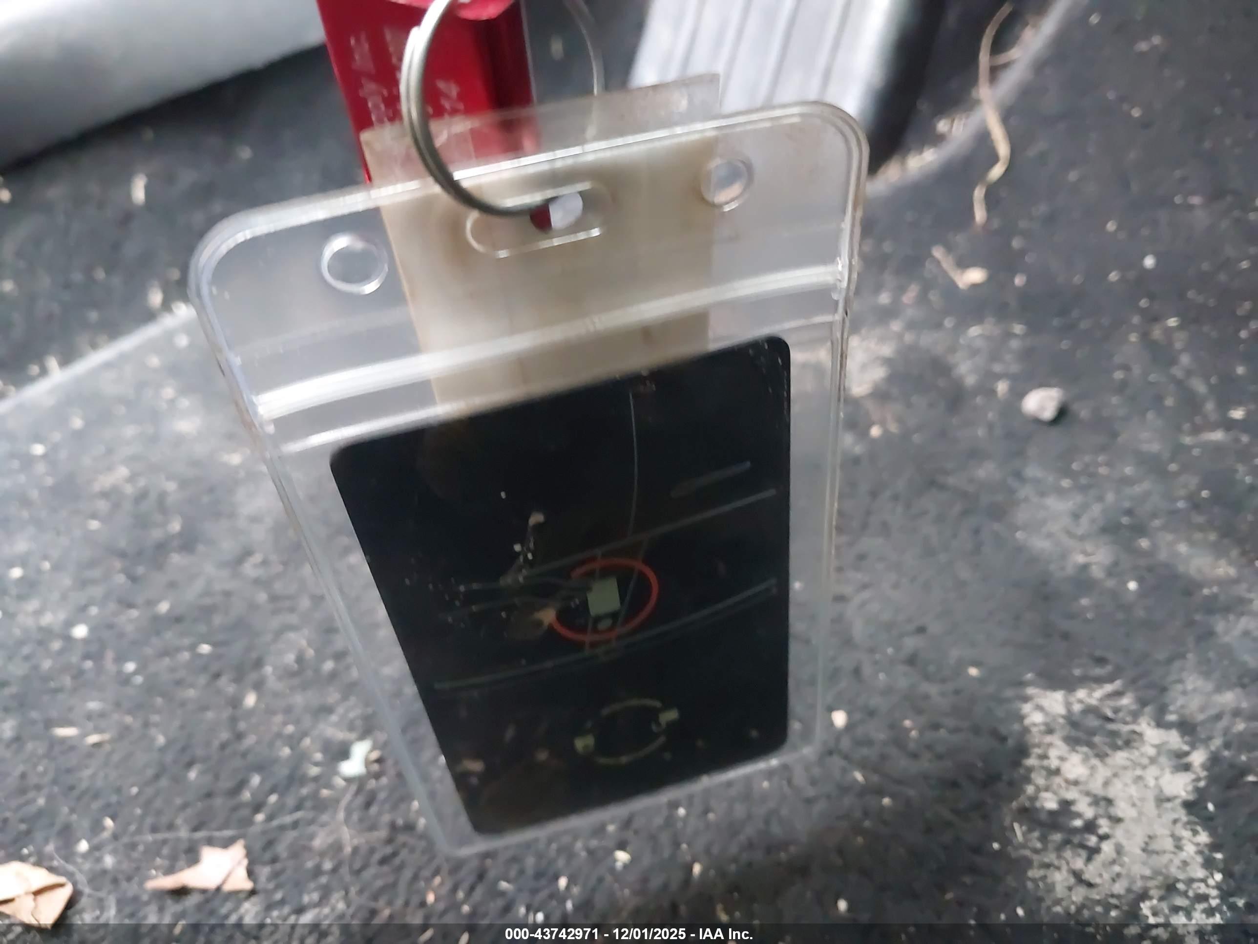 TESLA MODEL image 11