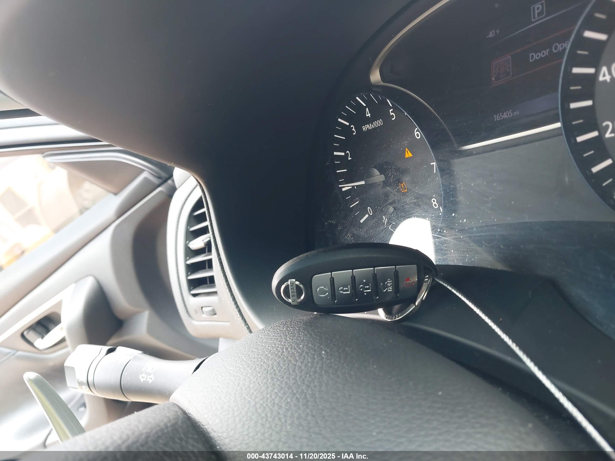NISSAN ALTIMA image 11