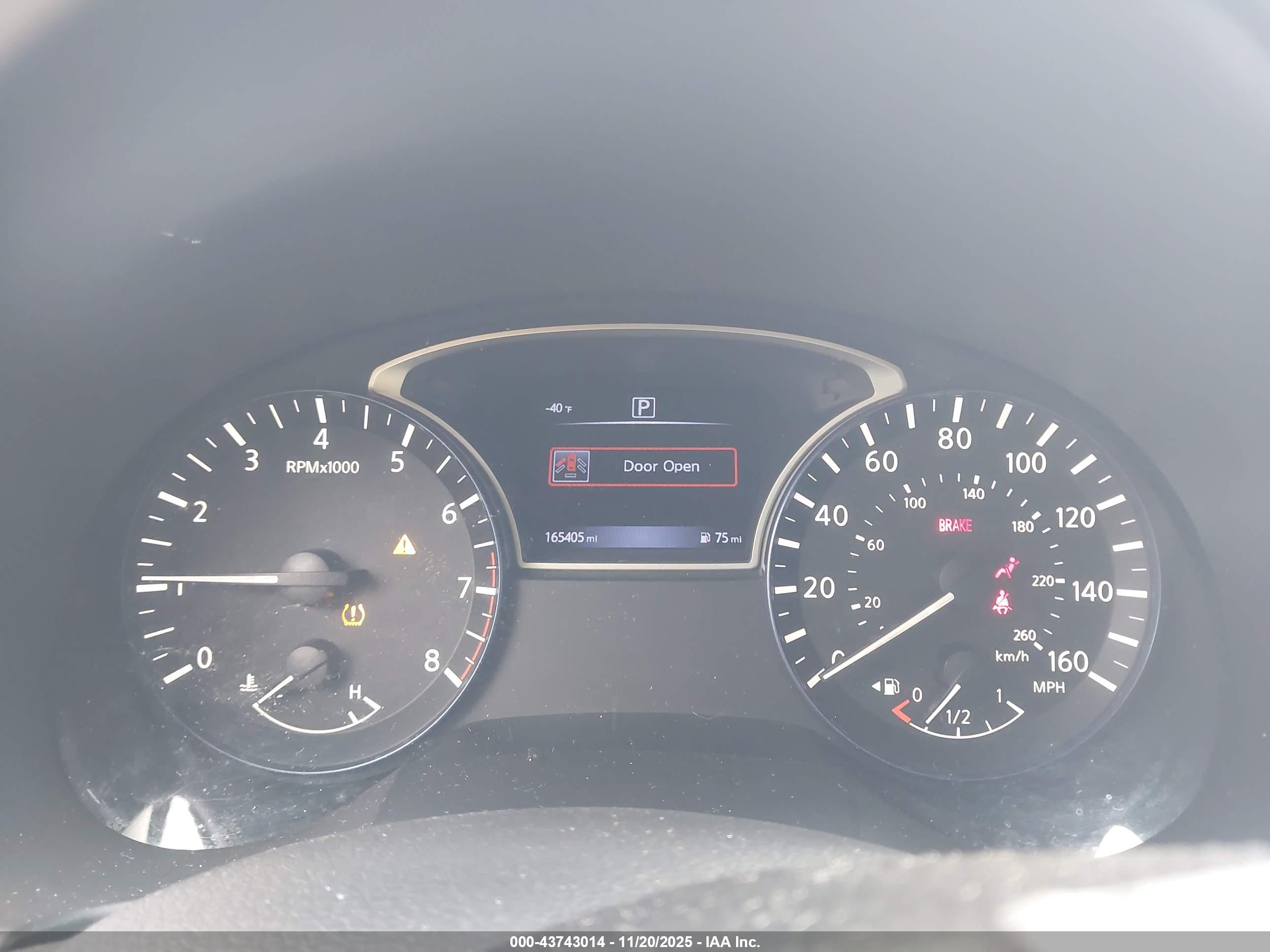 NISSAN ALTIMA image 7