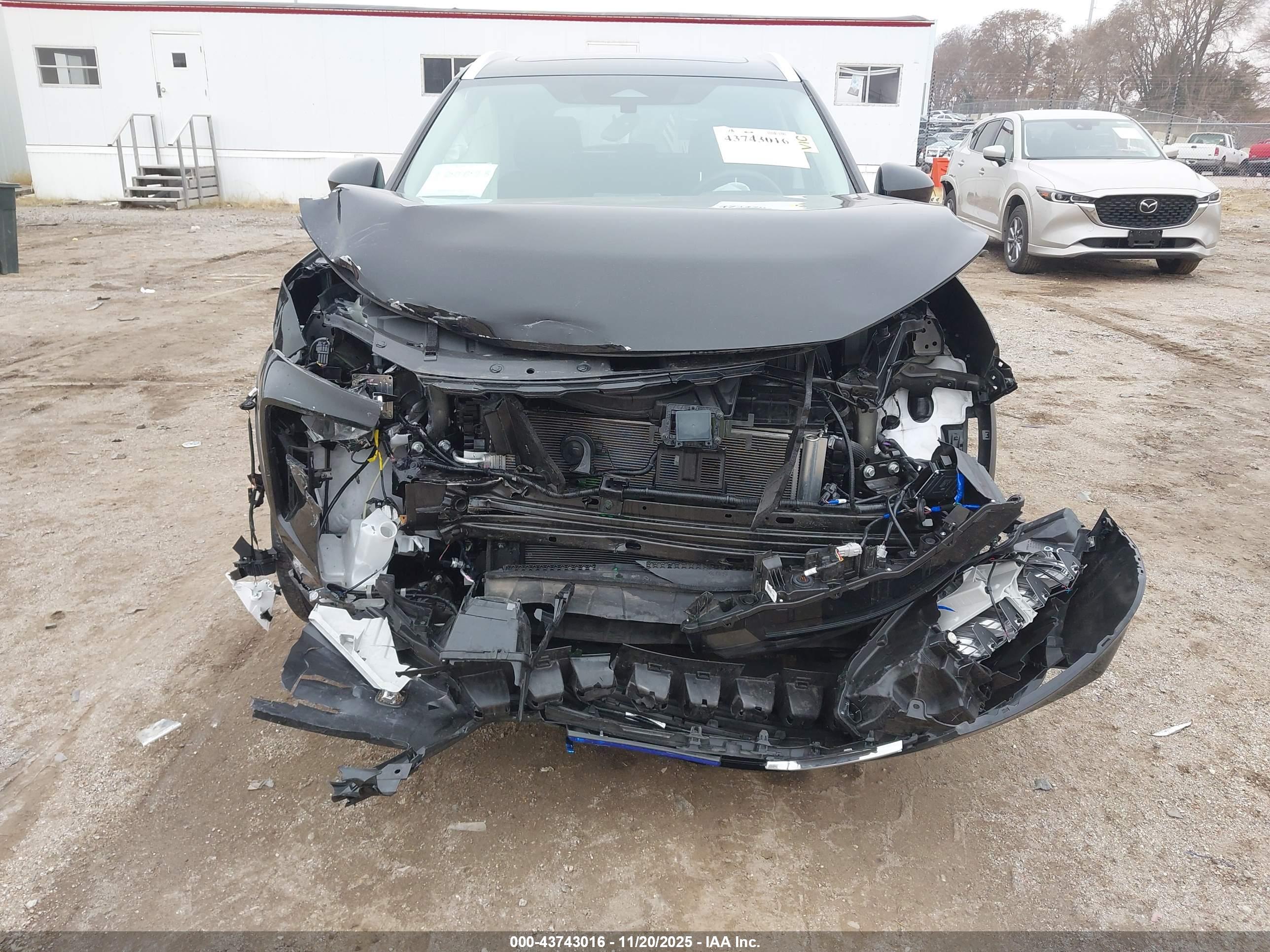 NISSAN ROGUE image 6