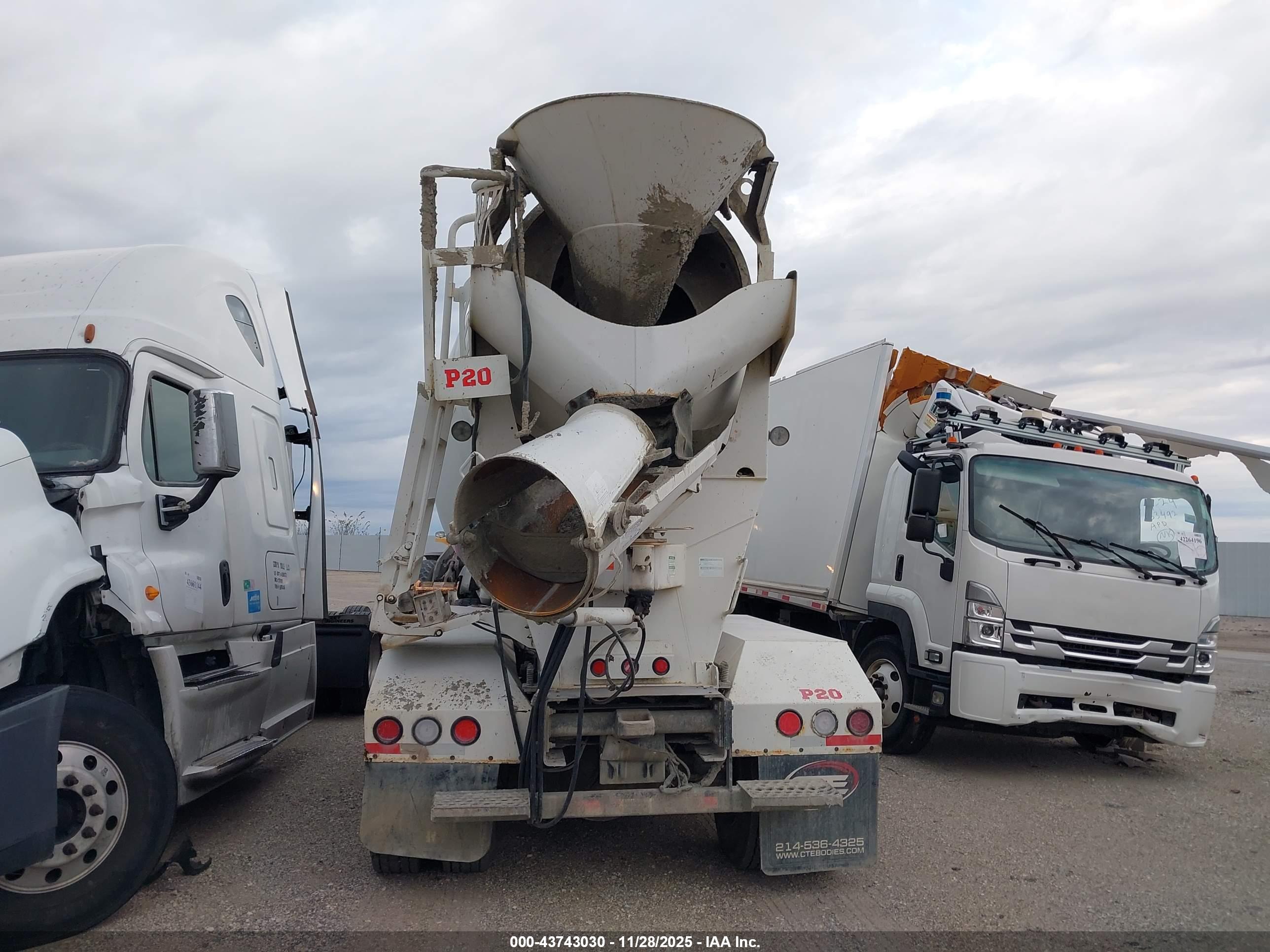 MACK 800 image 8