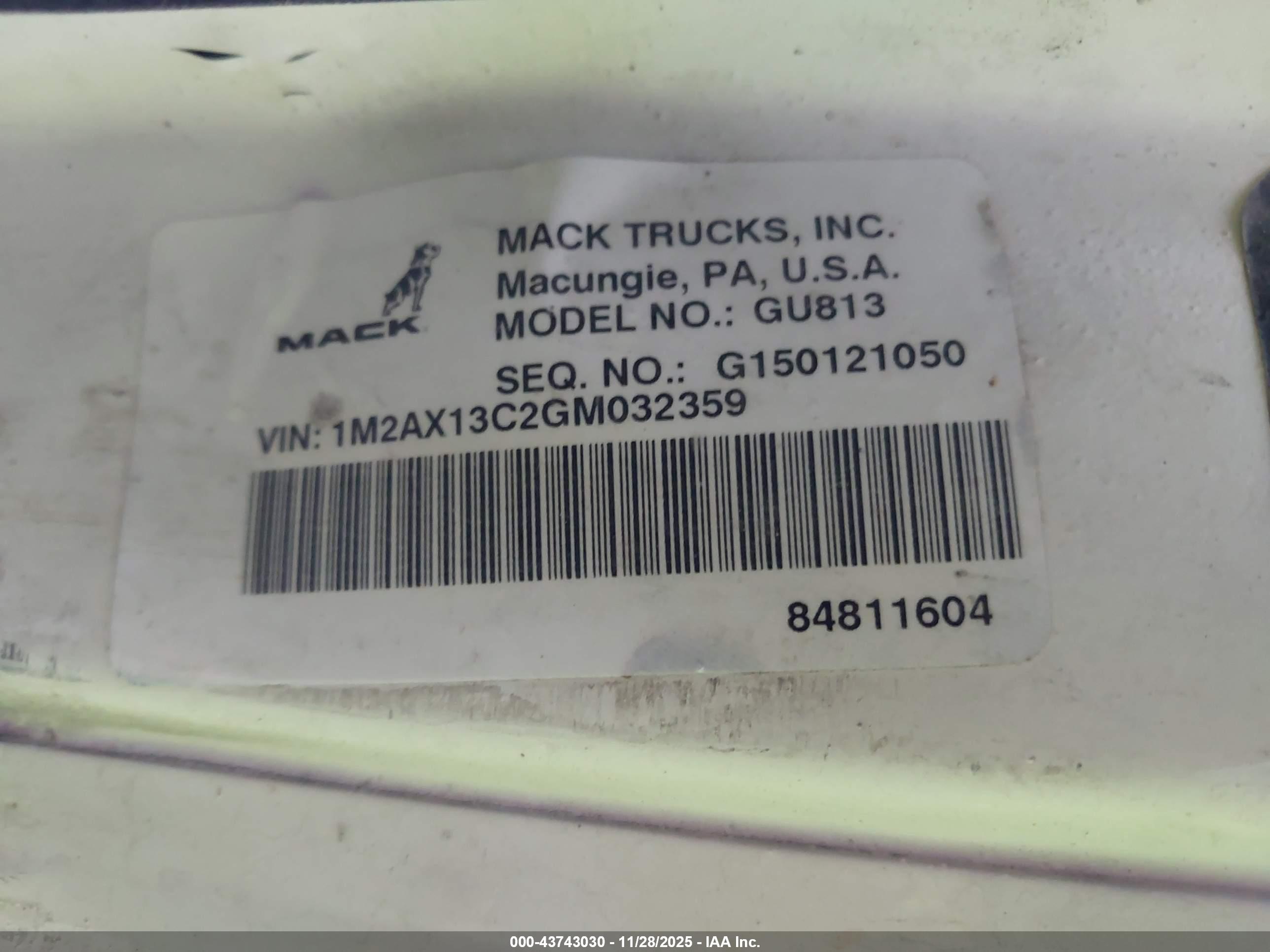 MACK 800 image 9